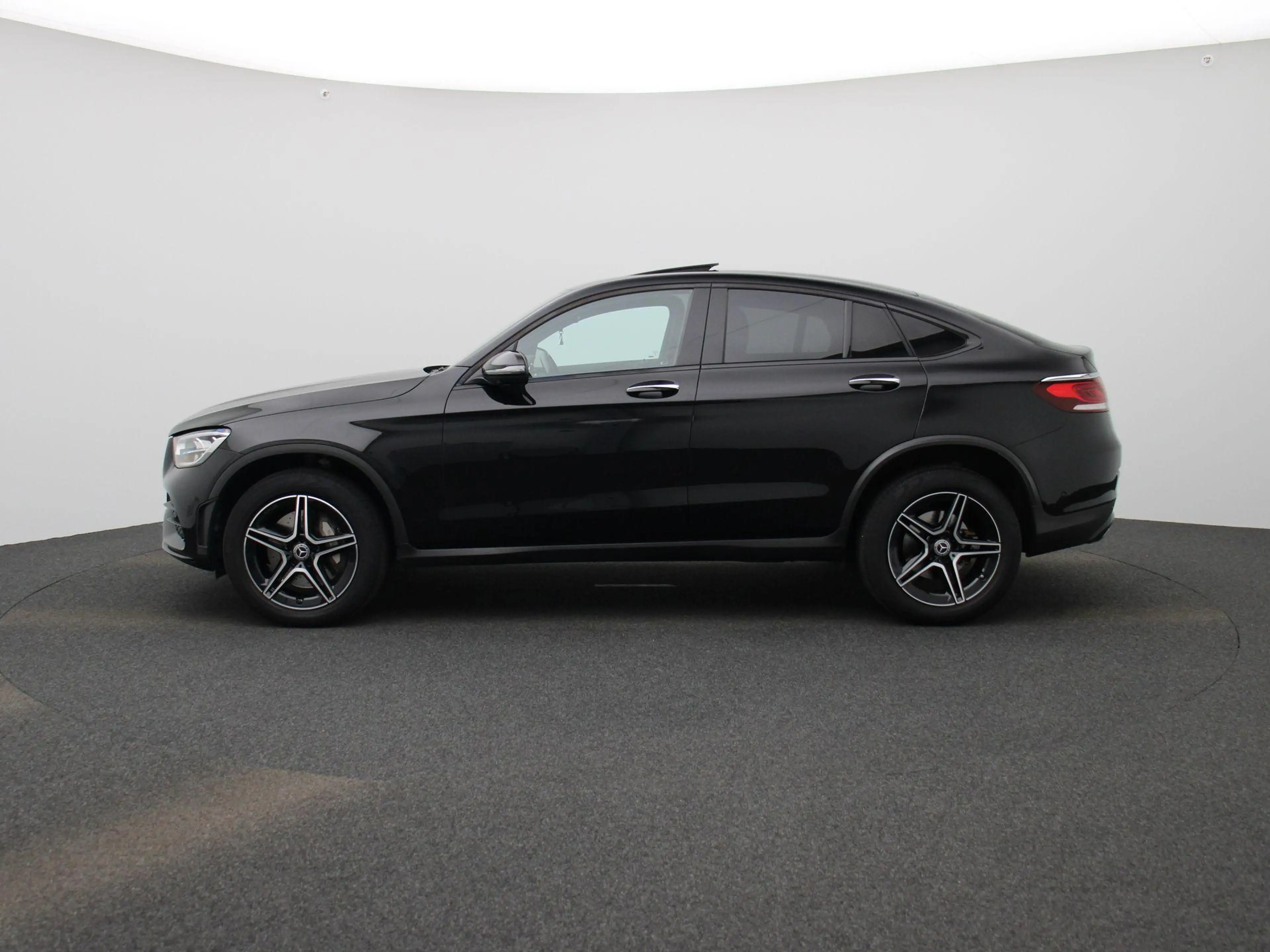 Mercedes-Benz GLC 300 Coupé 300e 4MATIC Business Solution AMG | SCHUIF-K — photo 4