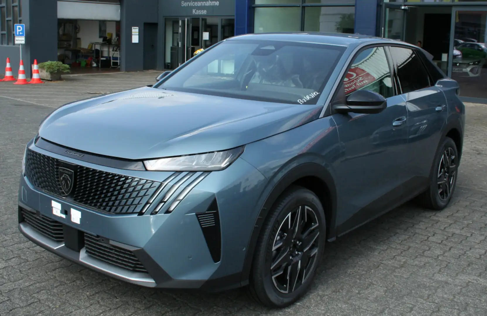 Peugeot 3008 Hybrid Allure NAVI SHZ+LHZ LED 360°Kamera Blau - 1