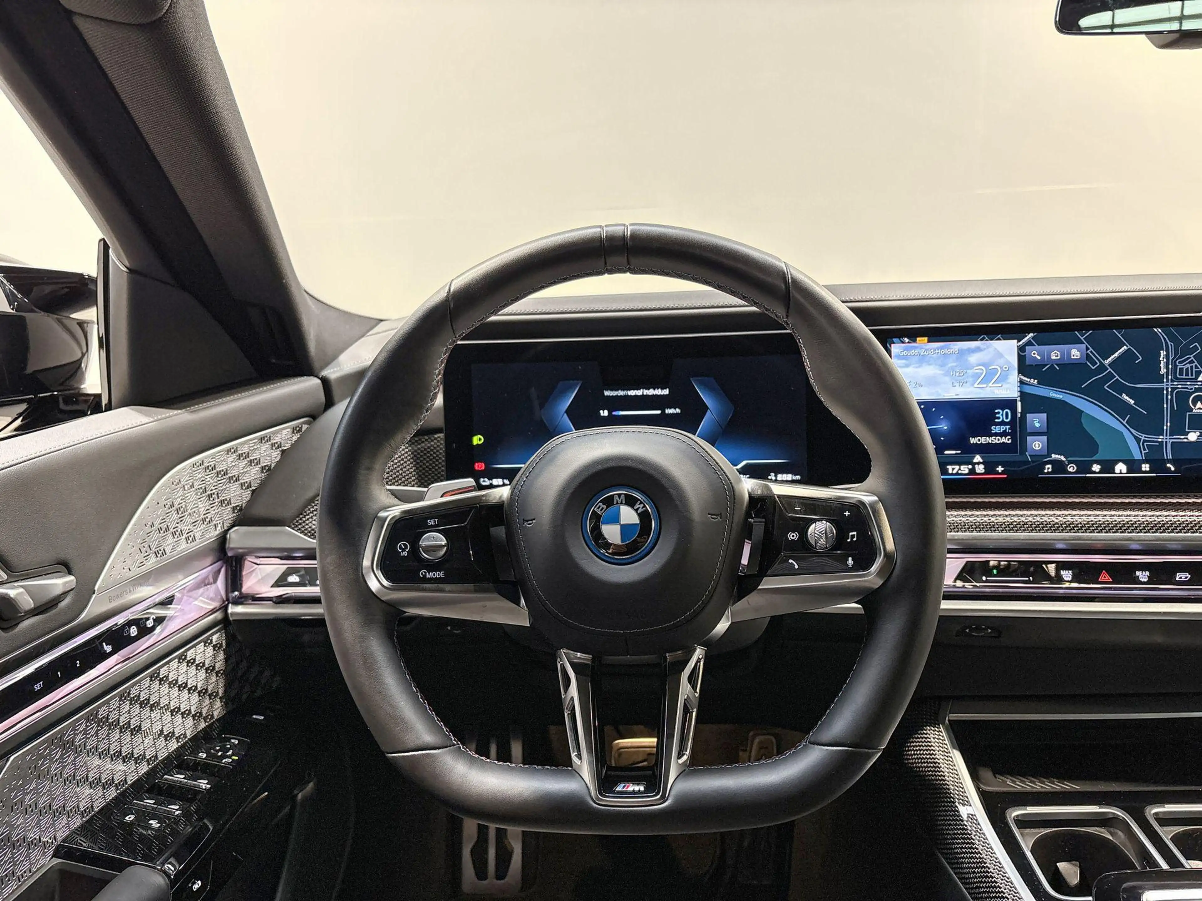 BMW i7 M70 xDrive 106 kWh M Sport | Executive lounge | En — photo 12