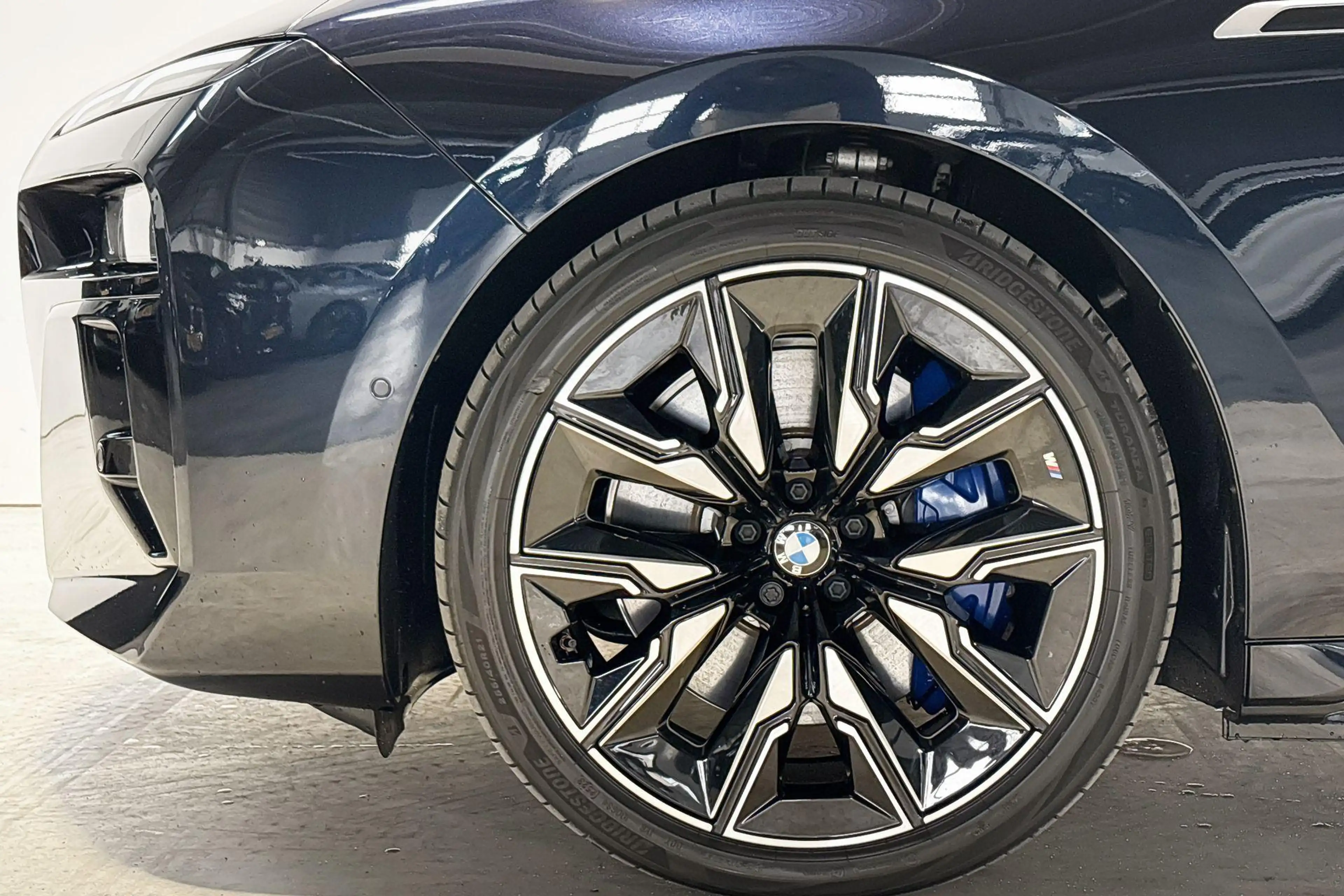 BMW i7 M70 xDrive 106 kWh M Sport | Executive lounge | En — photo 4