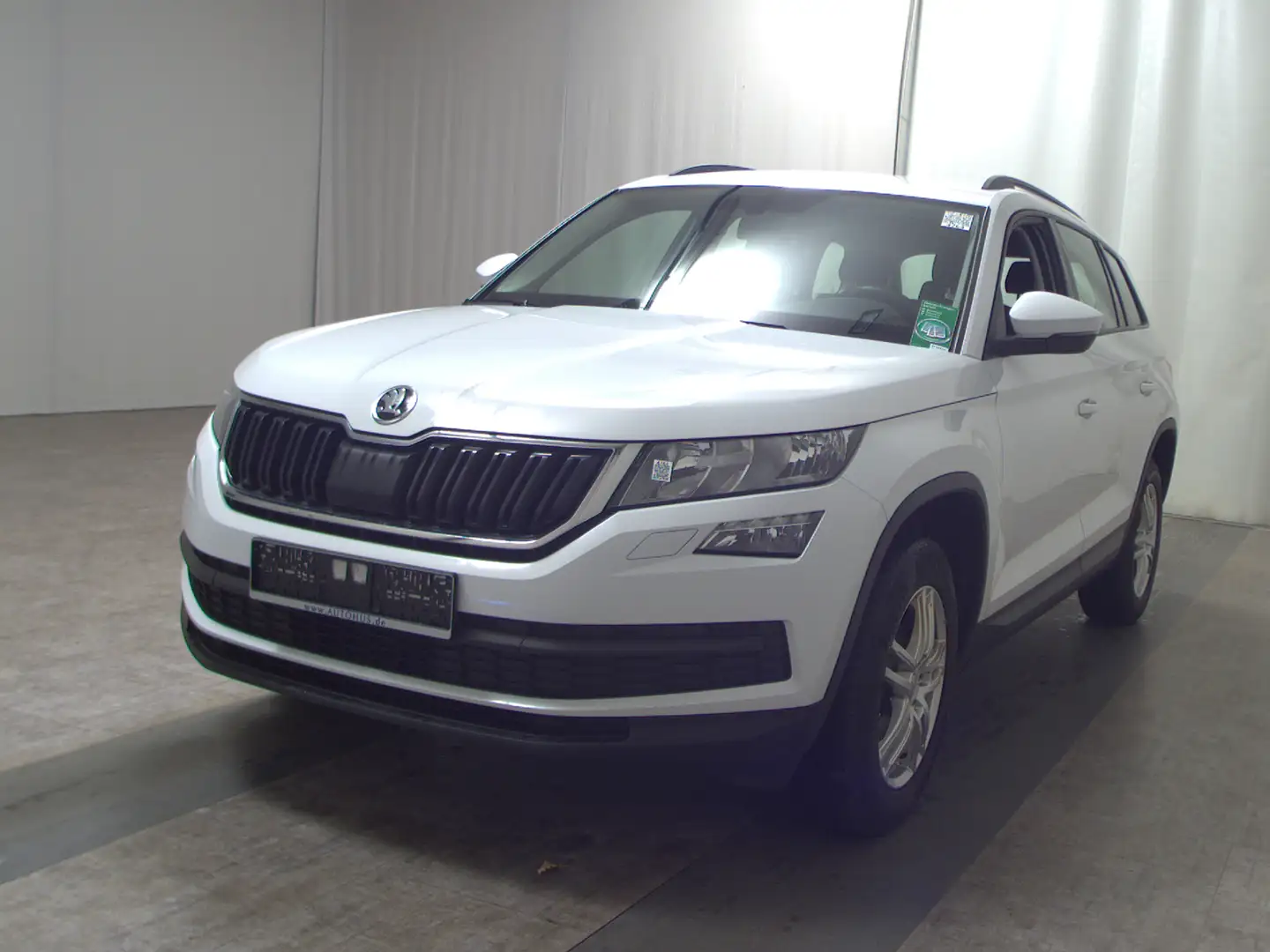 Skoda Kodiaq 2.0 TDI Active Navi AUT Fernlichtass. Weiß - 2