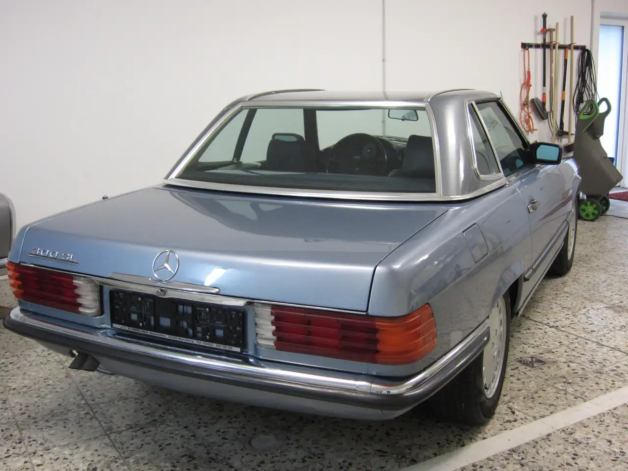 Mercedes-Benz 300 SL Cabrio R 107 - Bj. 1986, foto 3