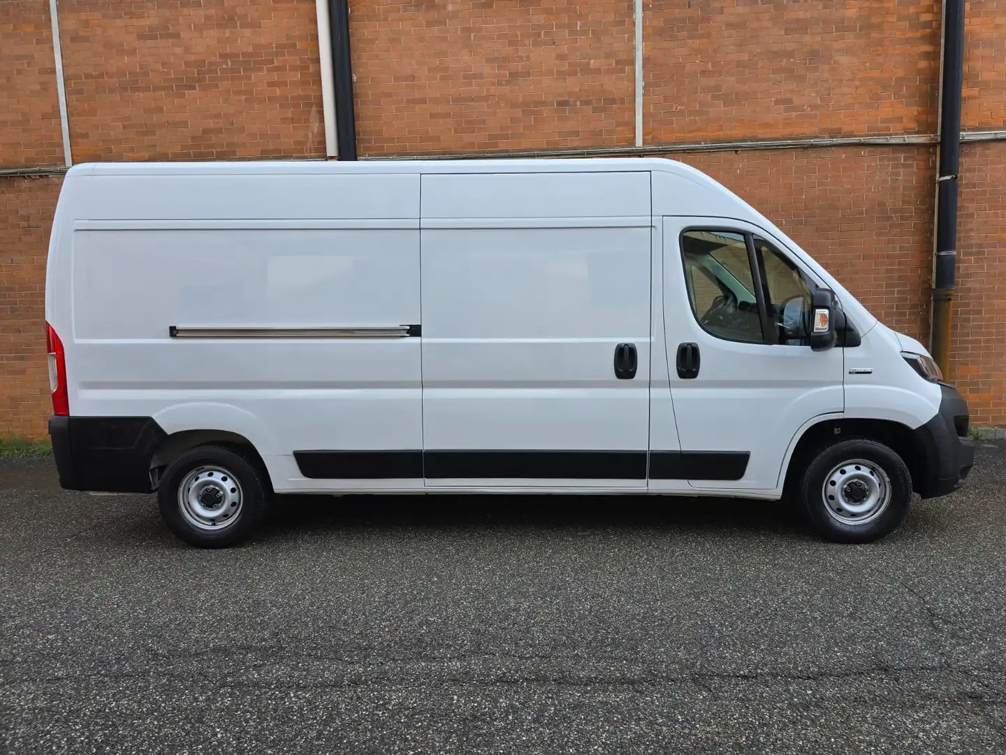 Fiat Ducato DUCATO 35 LH2 2.2 M-JET 140CV E6D Bianco - 1