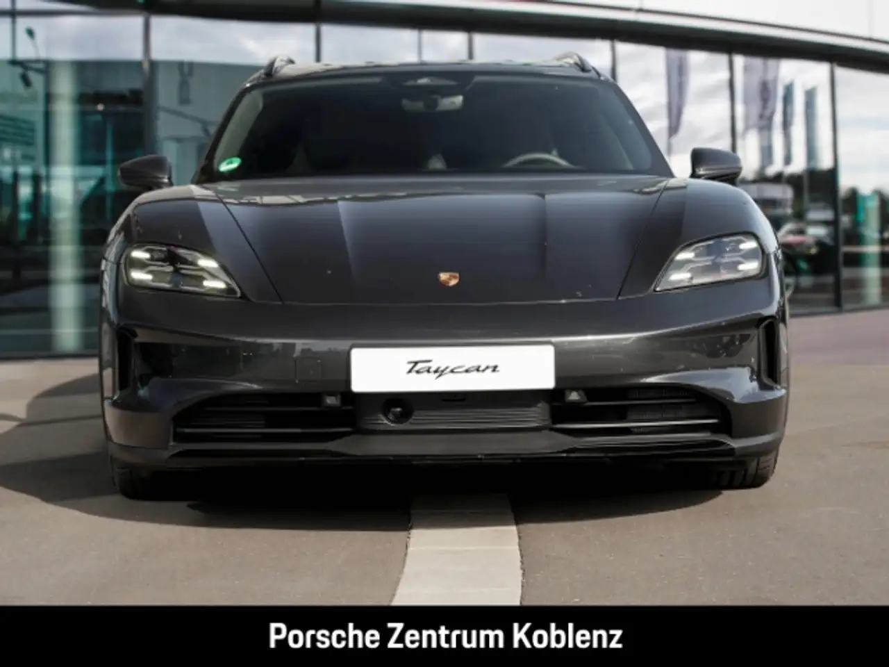 Porsche Taycan 4 Cross Turismo 12