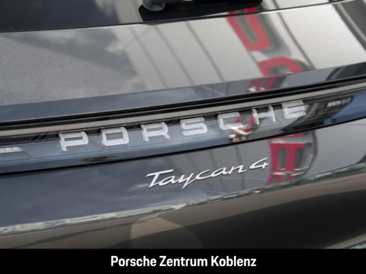 Porsche Taycan 4 Cross Turismo 6