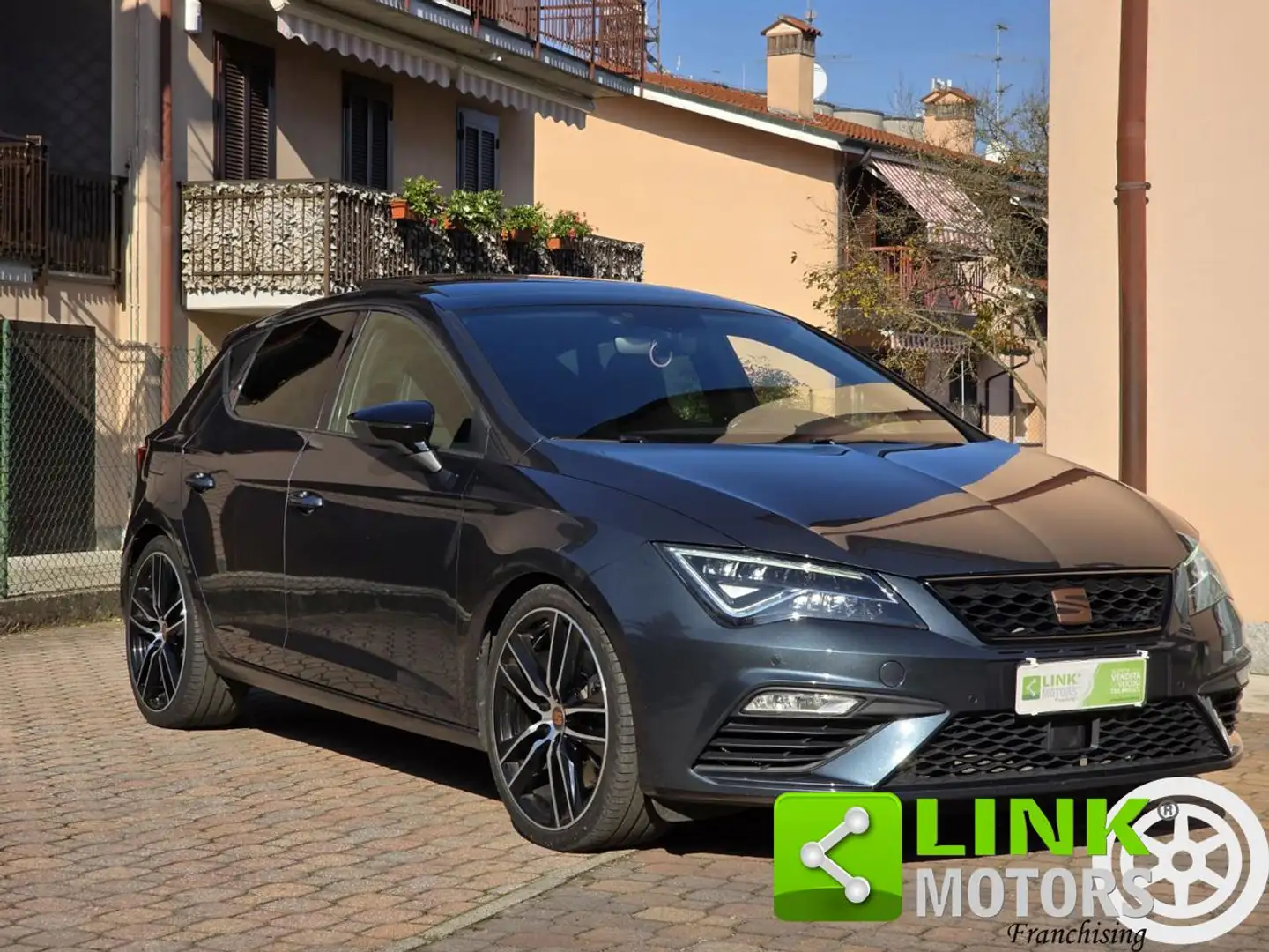 SEAT Leon 2.0 TSI DSG 290 CV Cupra Grigio - 1