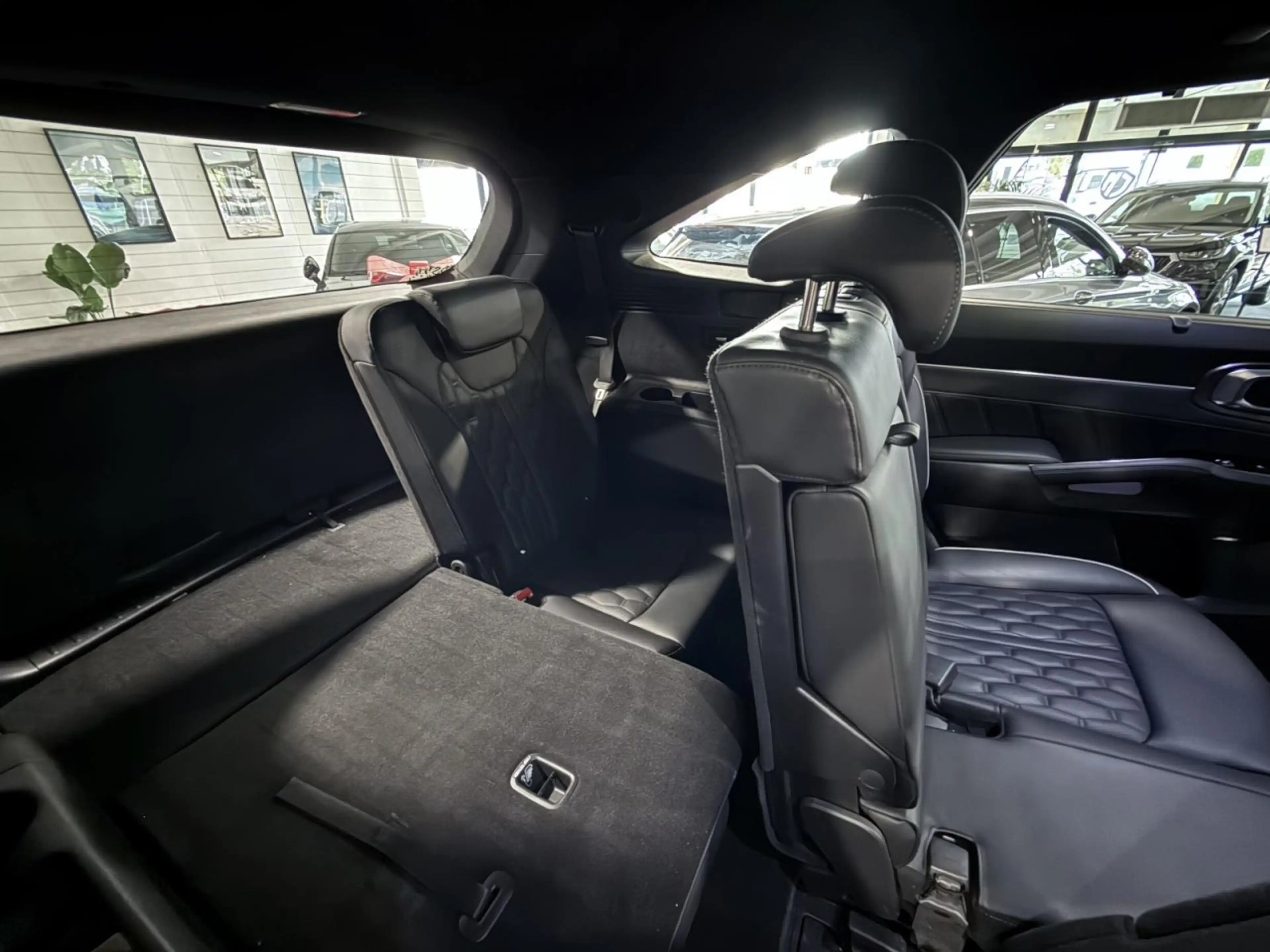 Kia Sorento Platinum 4WD CarPlay 360CAM LED RSPA PANO Klima — photo 13