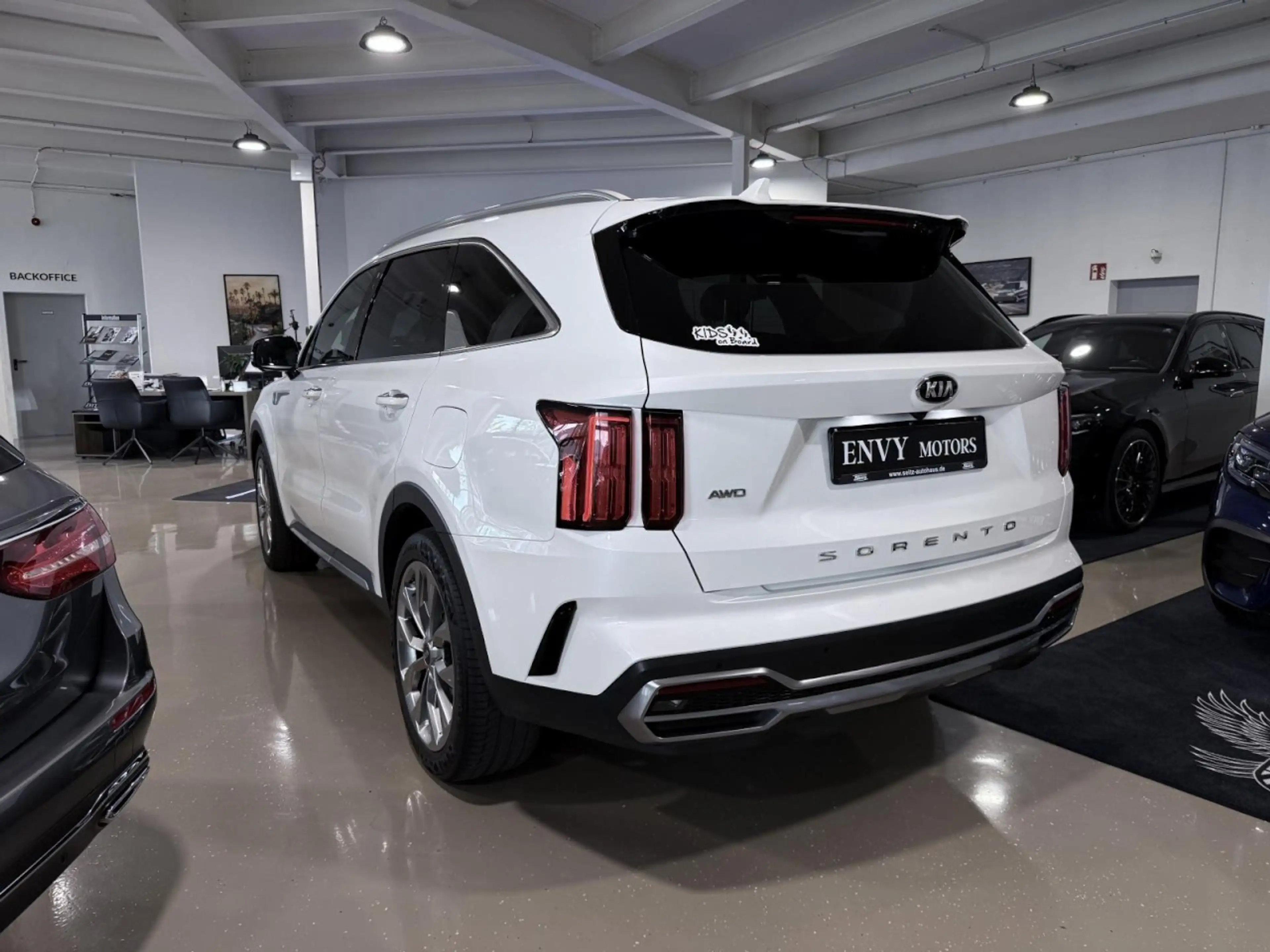 Kia Sorento Platinum 4WD CarPlay 360CAM LED RSPA PANO Klima — photo 6