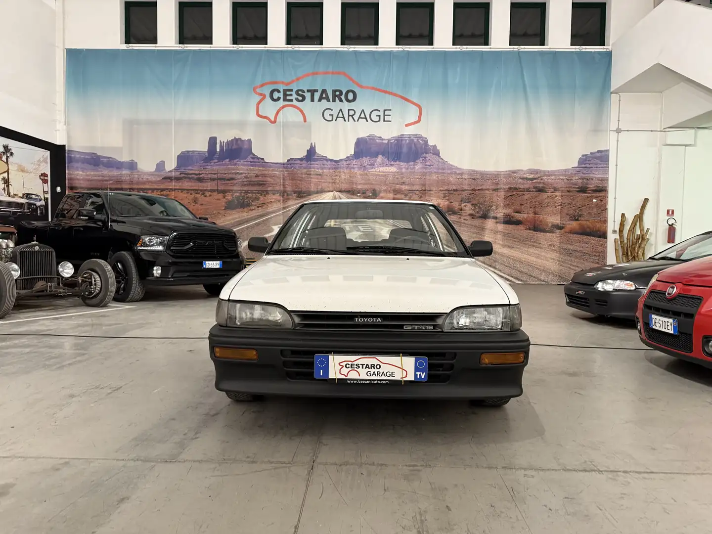 Toyota Corolla 1.6i GT c/SS,vet.el.,ch.centr. - 2