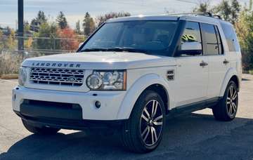 4WD 4dr V8 LUX