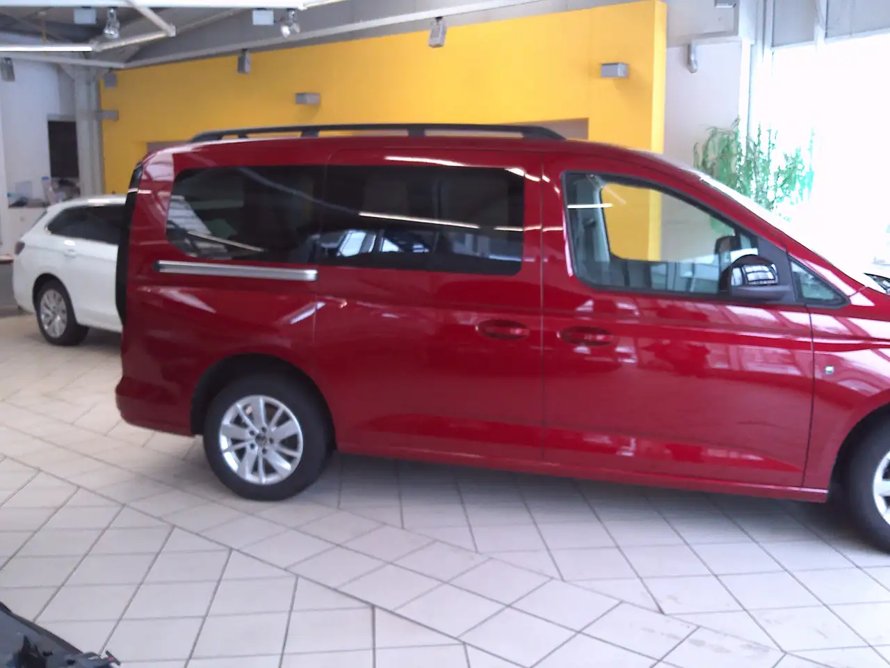 Volkswagen Caddy Life Maxi*Rückfahrkamera*Sitzheizung*APS*APP-Co 4