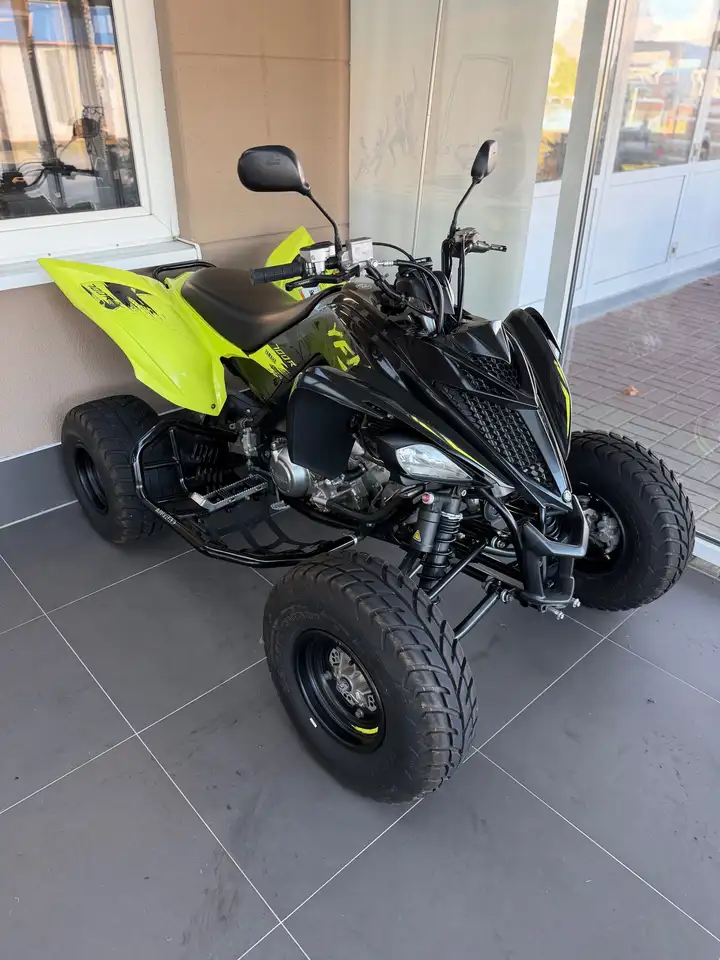 Yamaha YFM 700