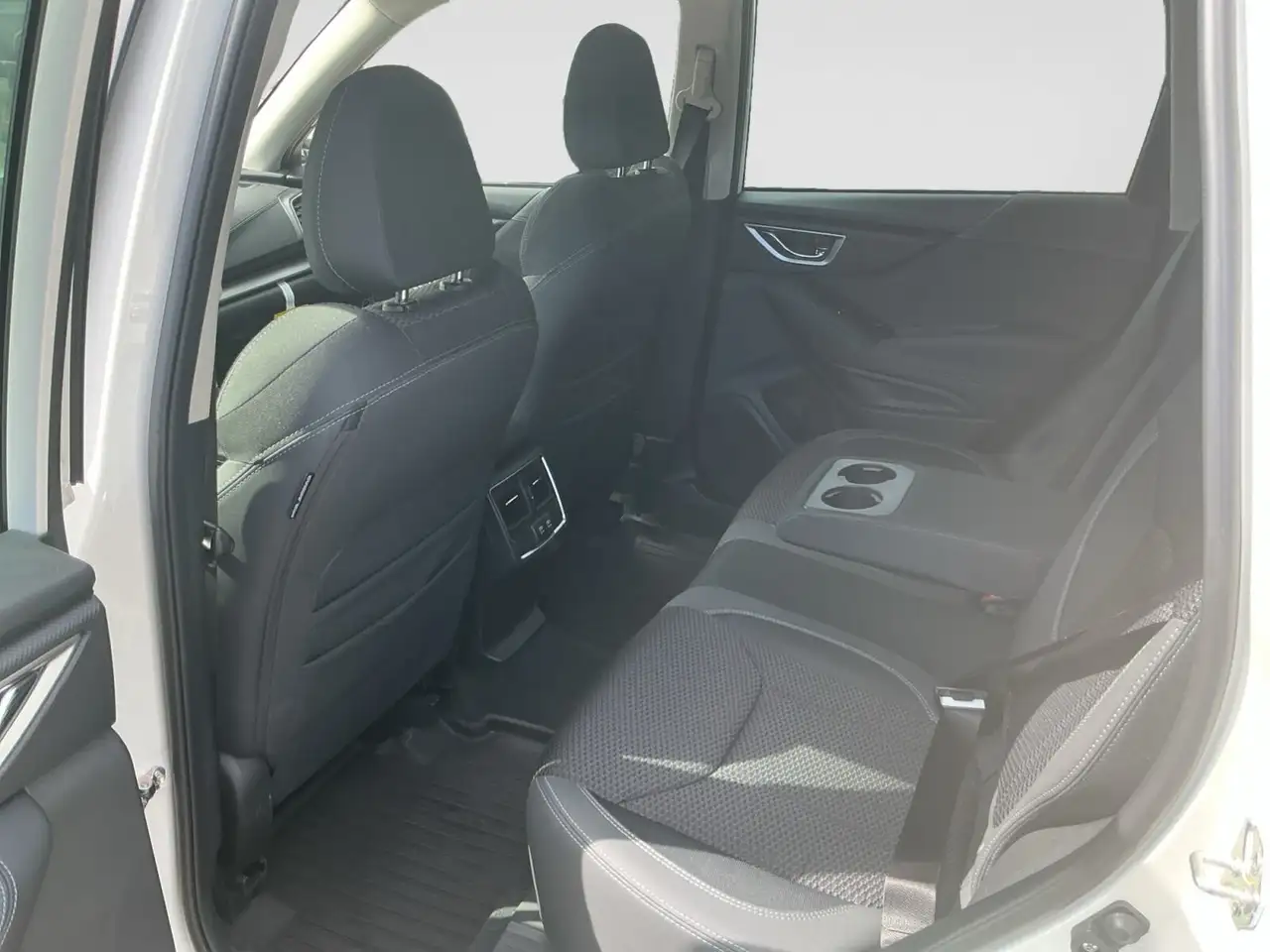 Subaru Forester снимка Subaru Forester