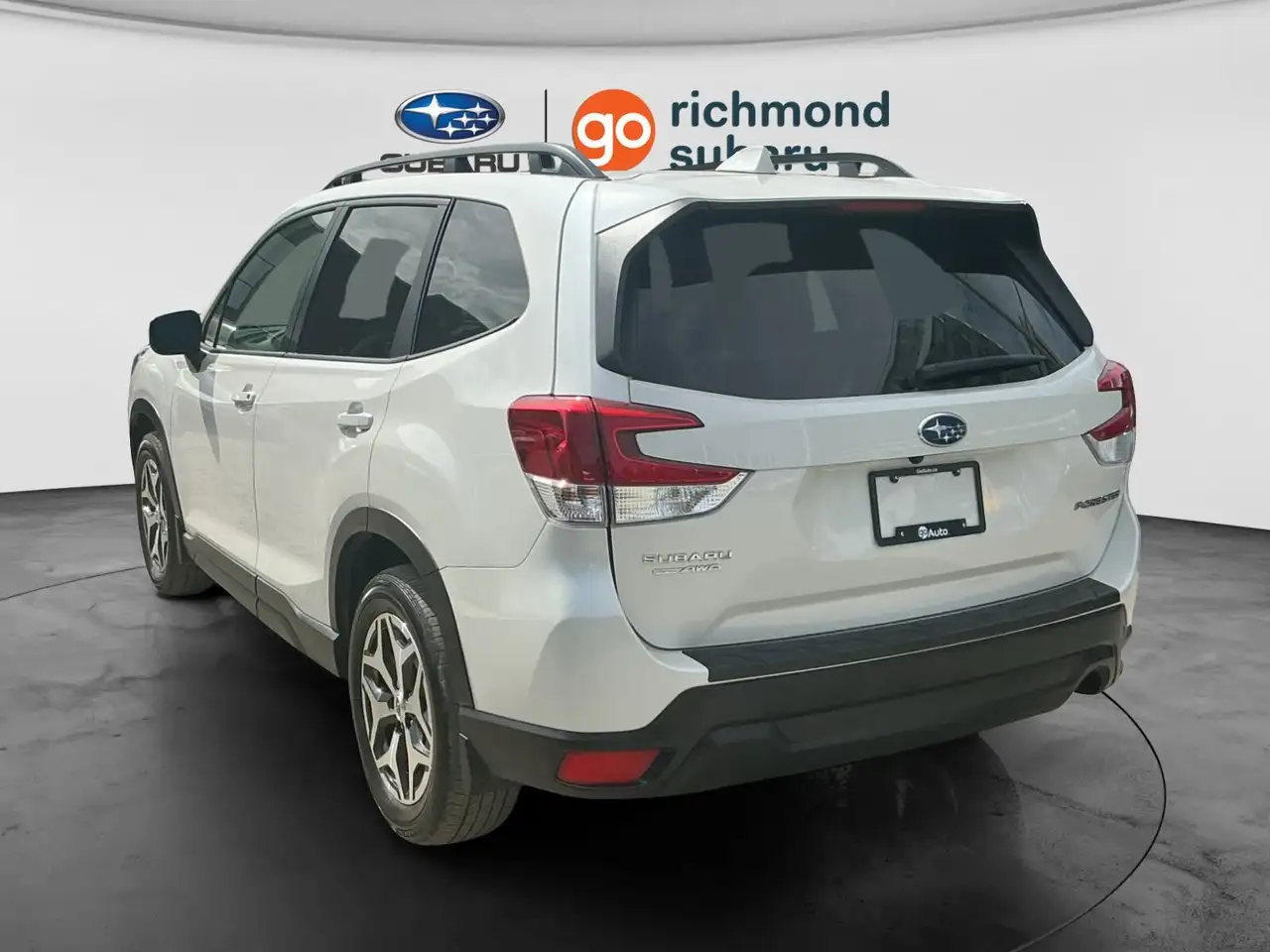 Subaru Forester снимка Subaru Forester