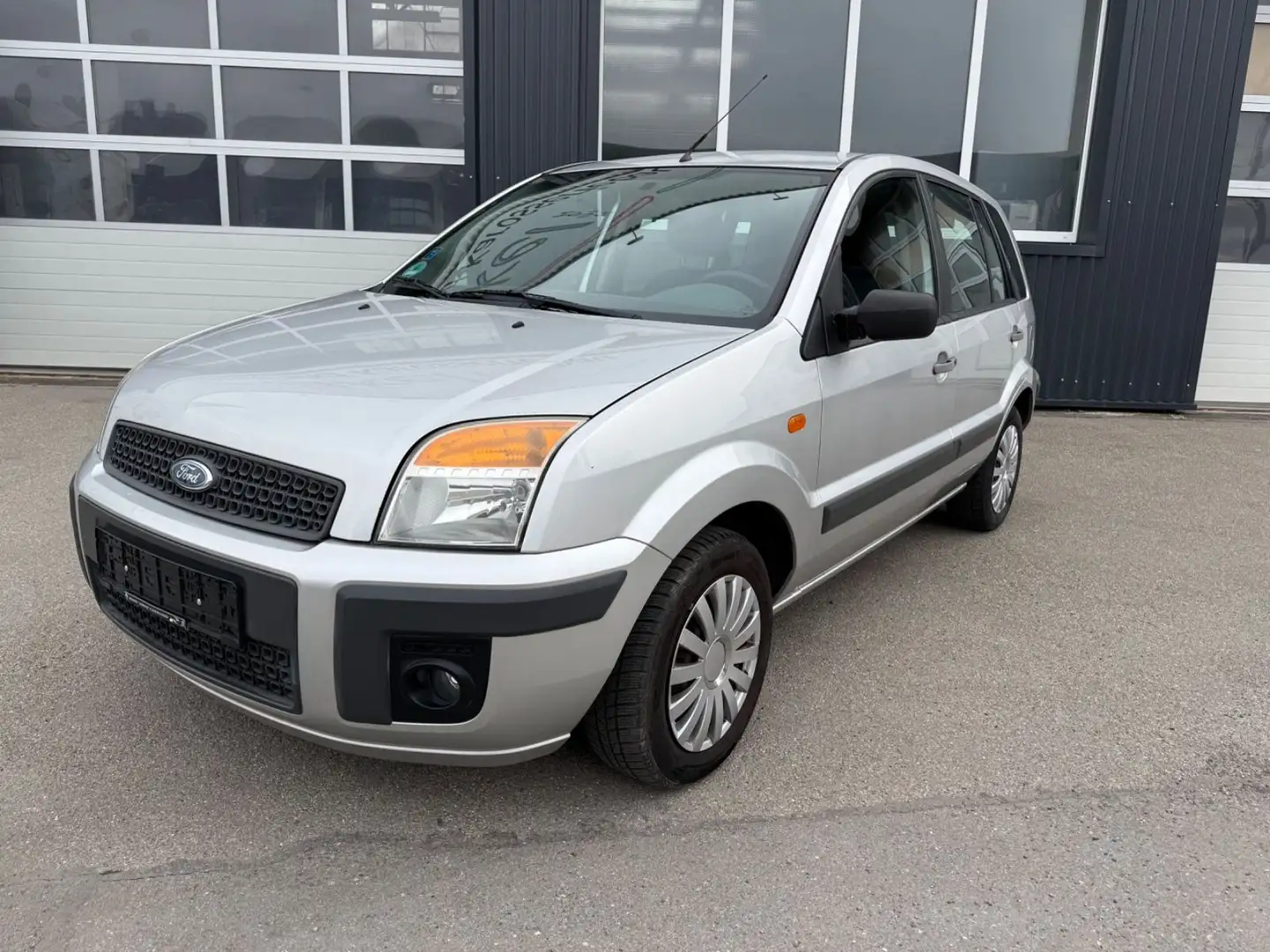 Ford Fusion Style-Klima-FH- TÜV2-27 Argent - 1