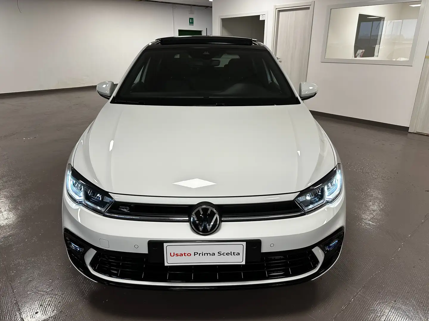 Volkswagen Polo 1.0 tsi R-Line 95cv "TETTO APRIBILE" GARANZIA VW Bianco - 2