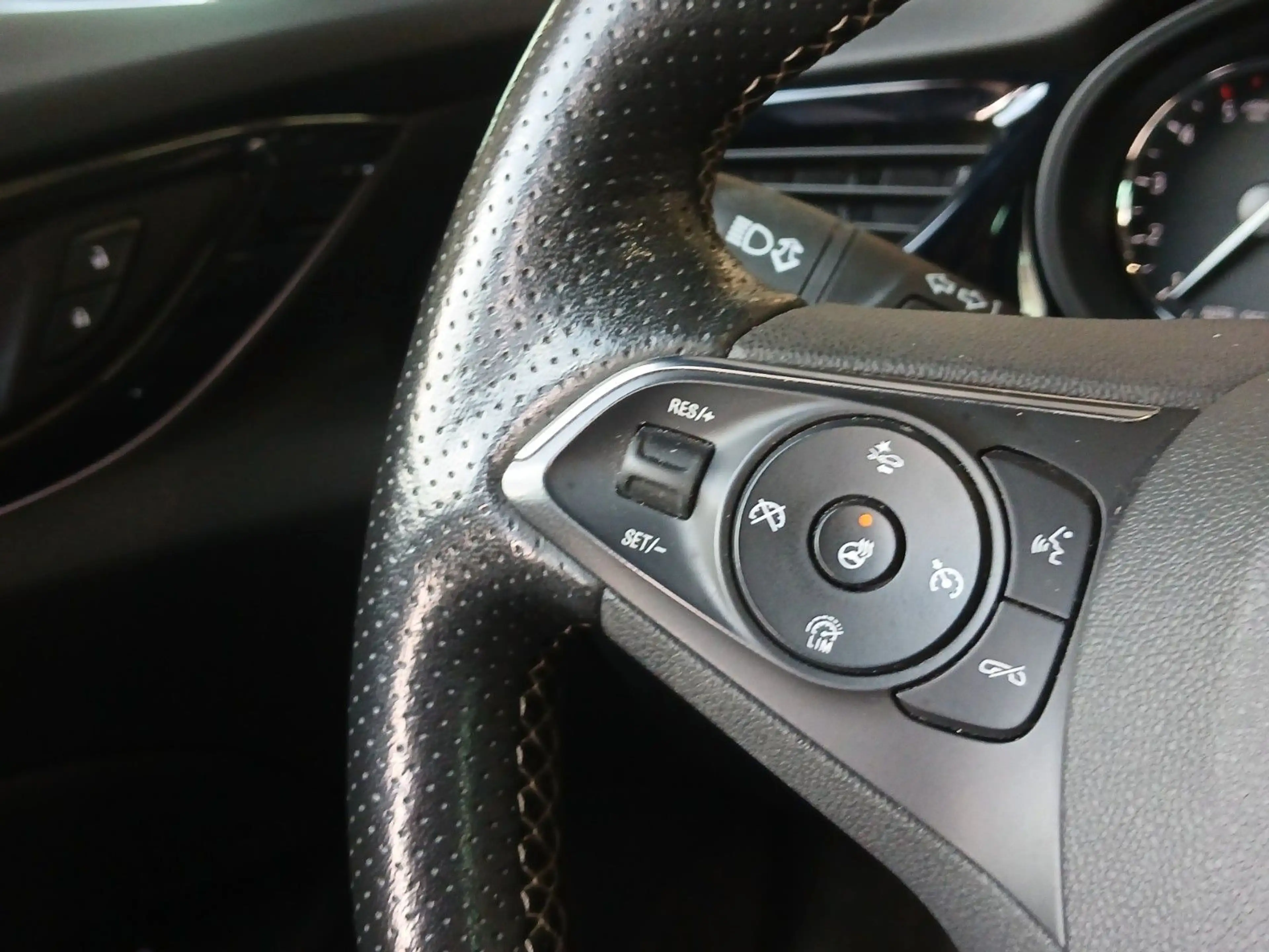 Opel Insignia B ST Premium "Business" Garantie/1-Hand — photo 15