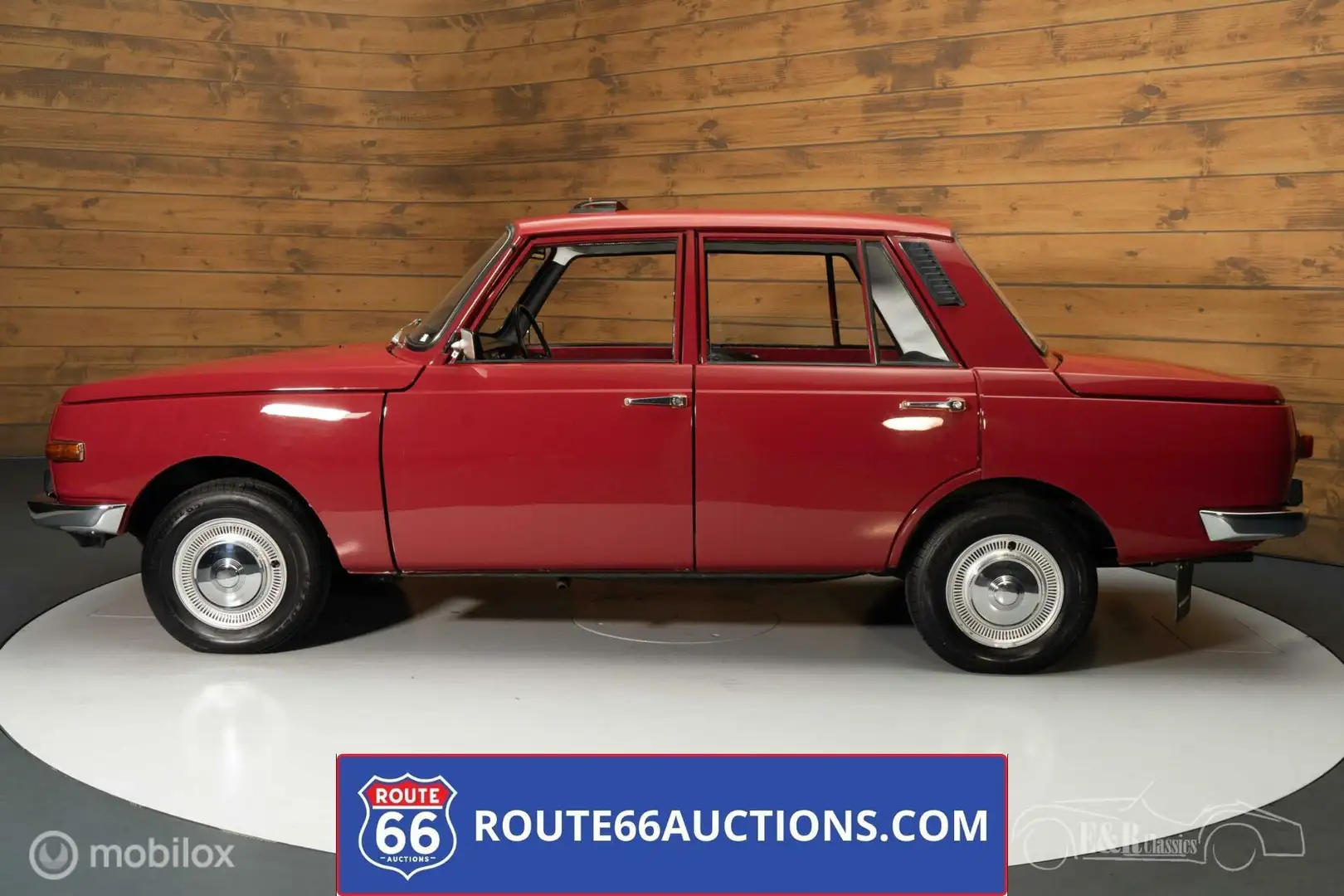 Wartburg 353 1971 | Route 66 auctions Rouge - 2