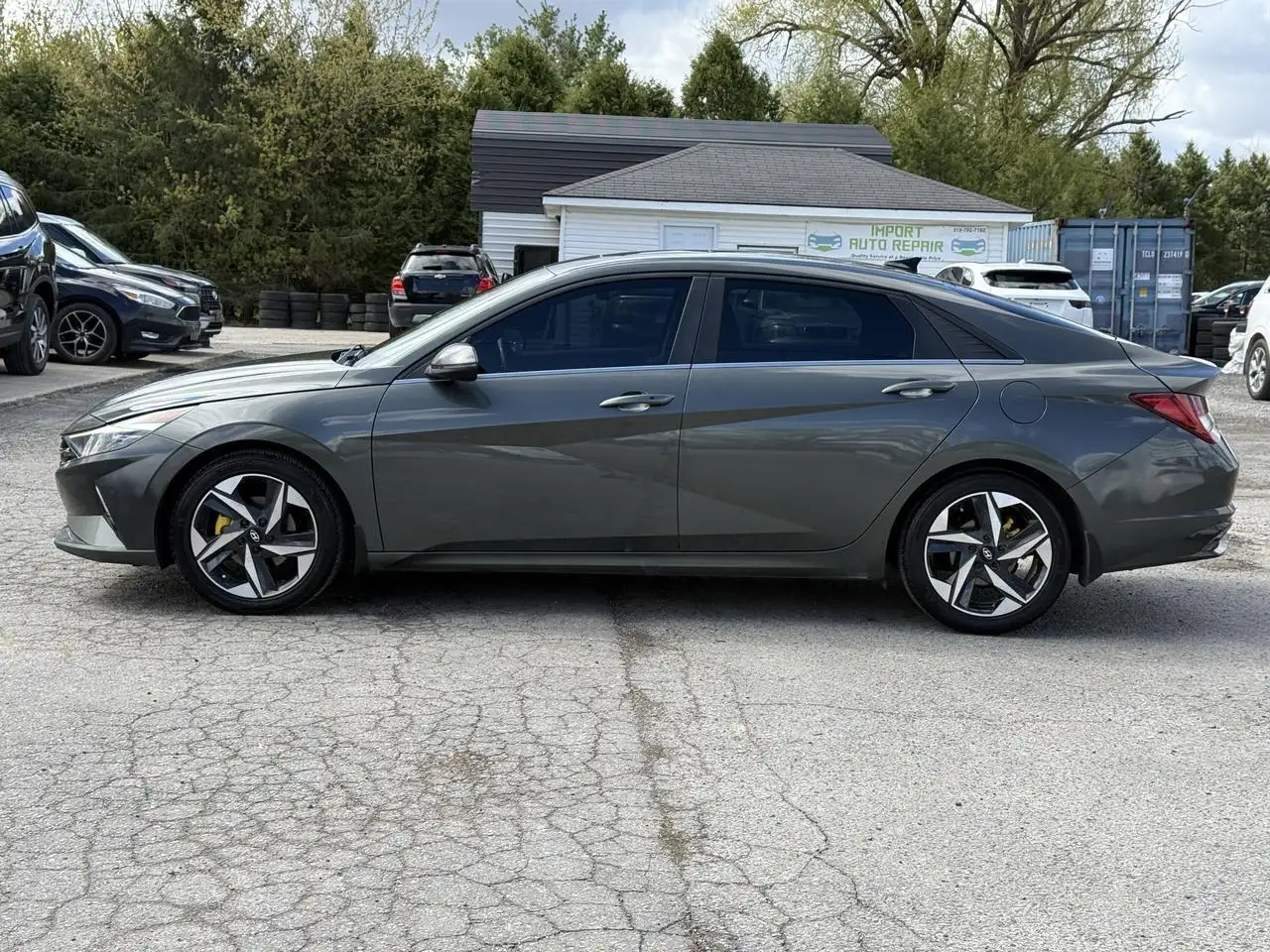 Hyundai ELANTRA снимка Hyundai ELANTRA