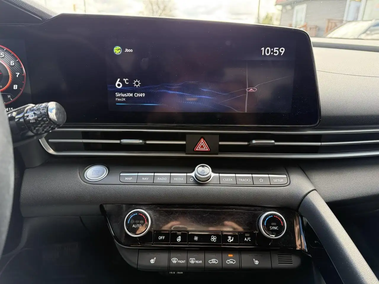 Hyundai ELANTRA снимка Hyundai ELANTRA