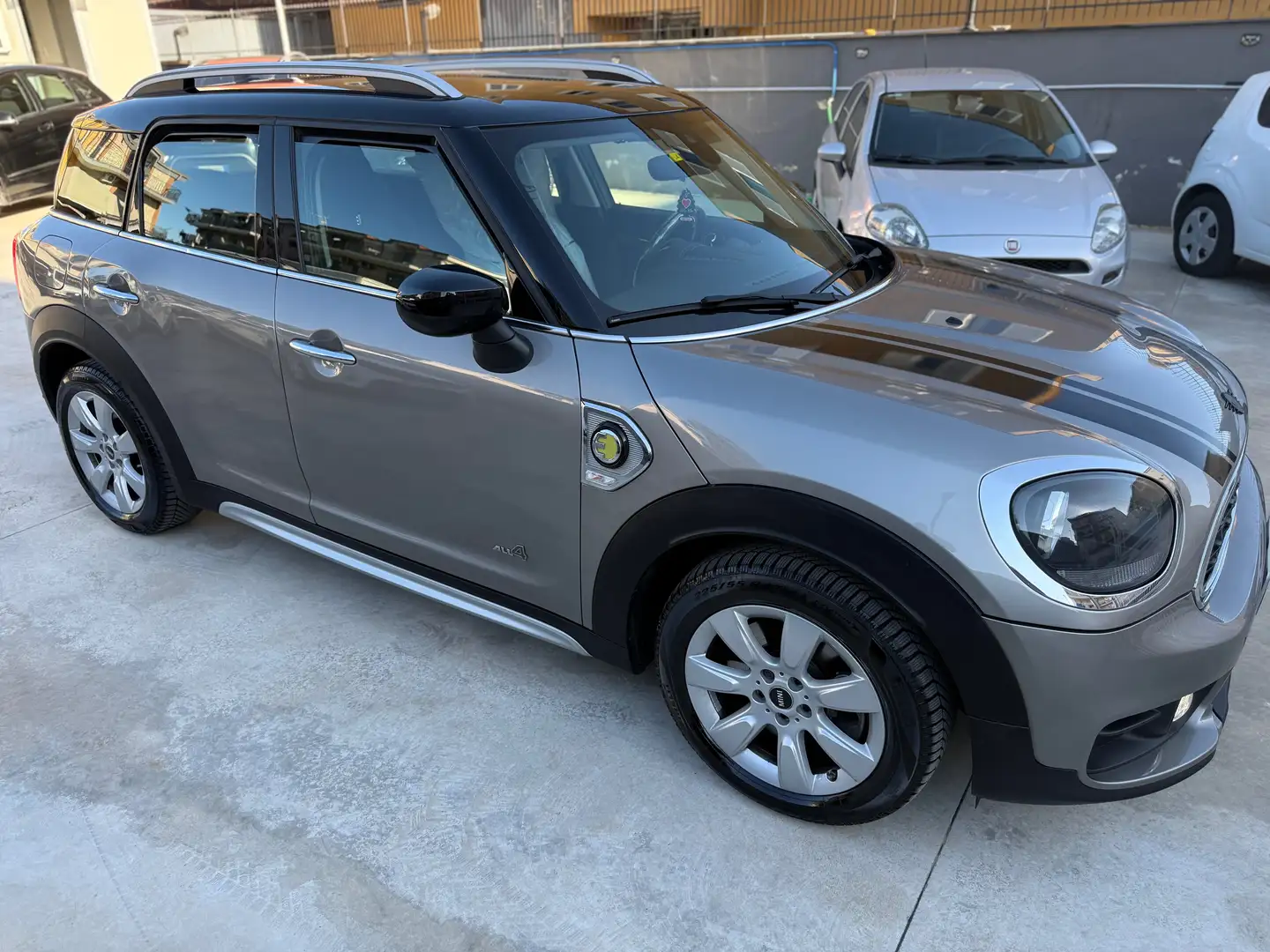 MINI Cooper SE Countryman Mini Countryman 1.5 Cooper SE Hype all4 auto Gris - 2