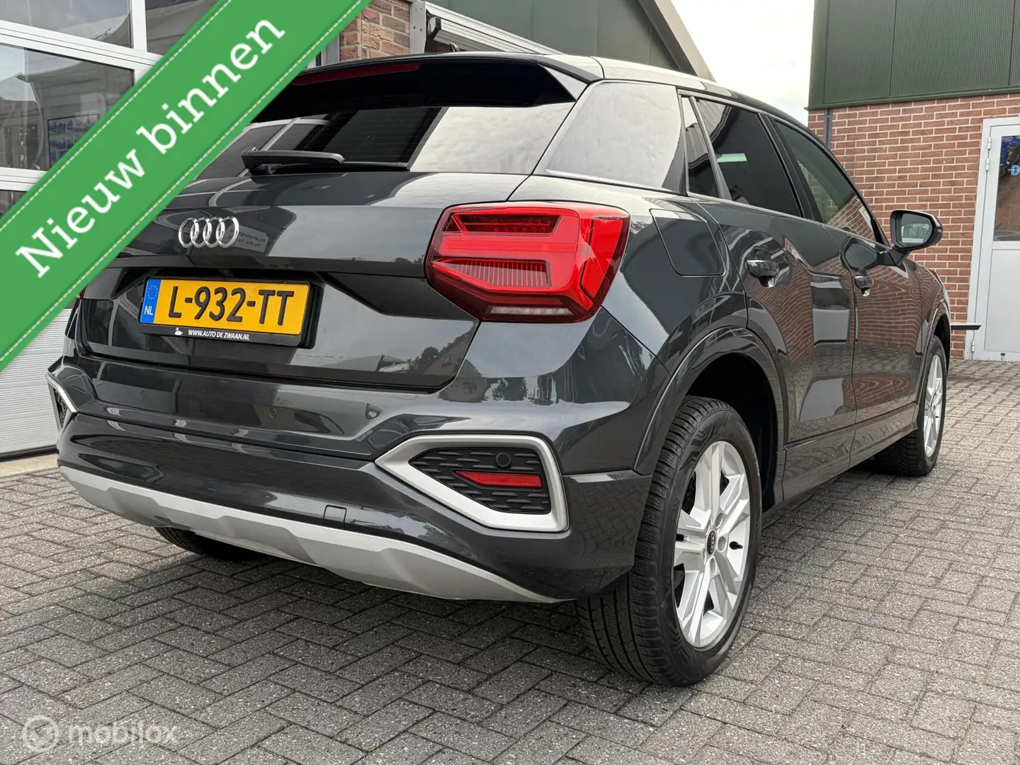 Audi Q2 30 TFSI Advanced edition|Virtueel Cockpit|Camera|C Grijs - 2