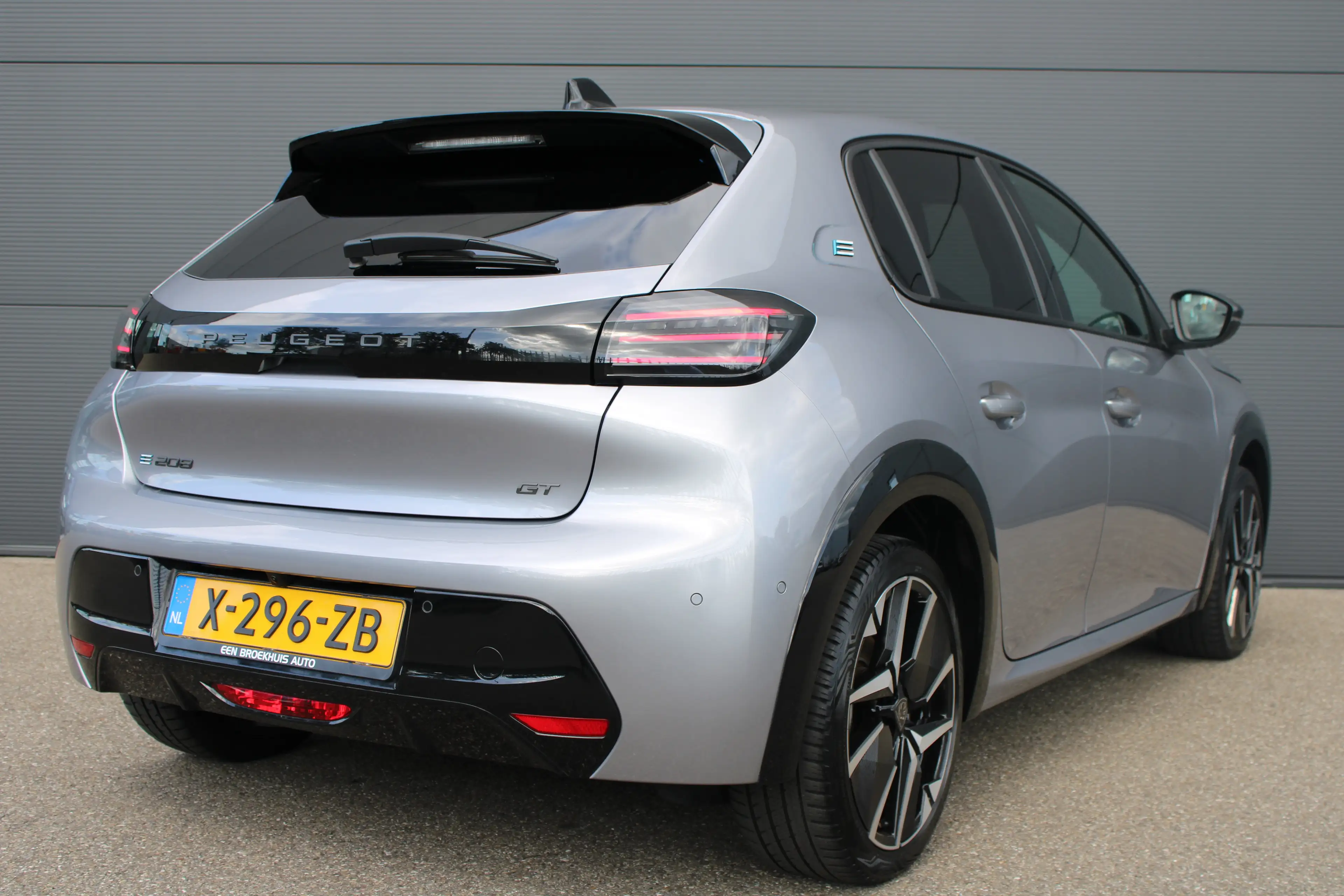 Peugeot e-208 EV GT 51 kWh | Fase 3 laden | SOH 96% | Luxe stoel — photo 2