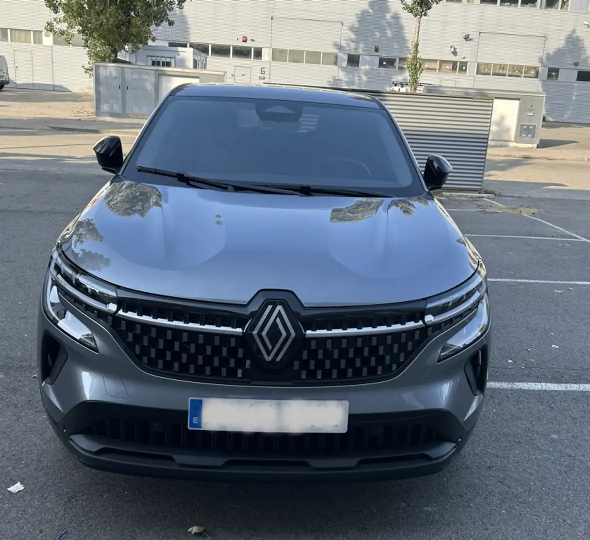 Renault Austral Familiar Automático de 5 Puertas Gri - 1