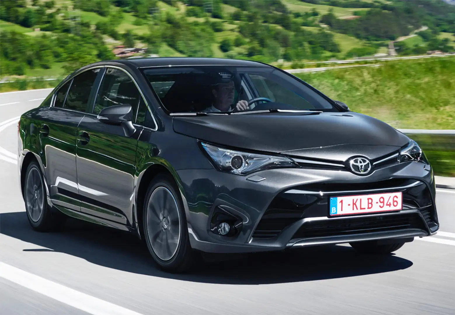 Toyota Avensis TS 150D Advance Blanc - 2