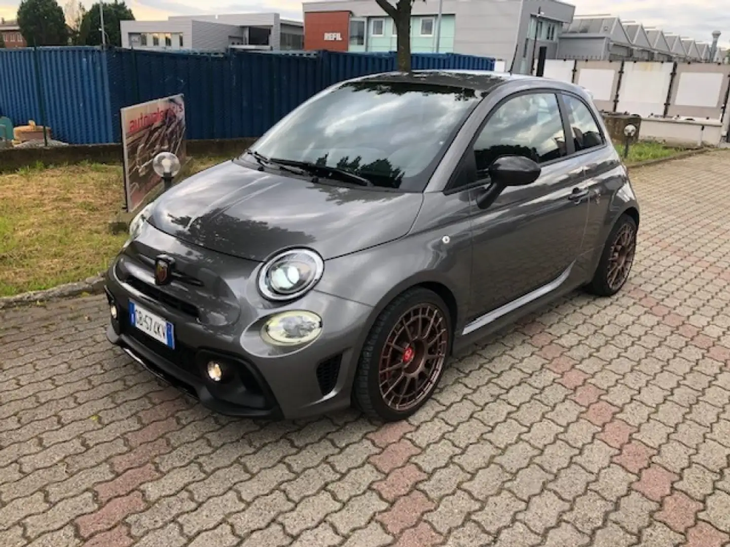 Abarth 595 1.4 Turbo T-Jet 165 CV Pista Gris - 1