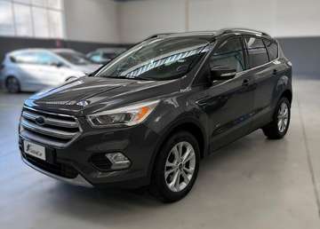 Kuga 2017 2.0 tdci Titanium Automatica