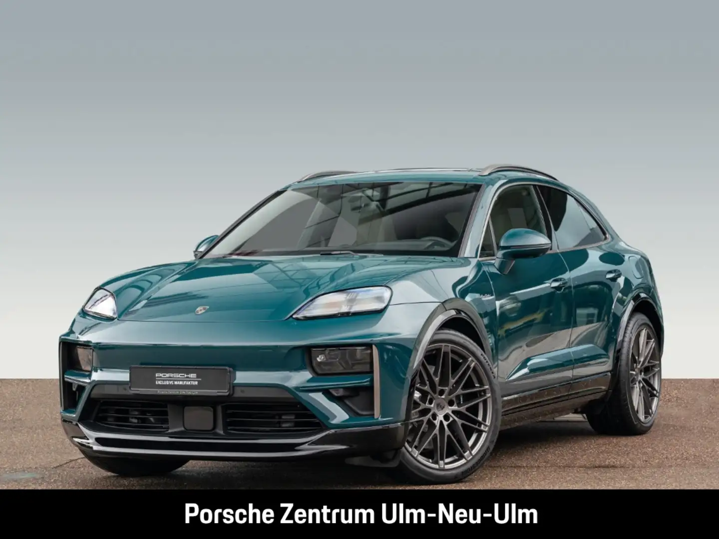 Porsche Macan Turbo Fjordgrün Burmester HA-Lenkung HUD Vert - 1