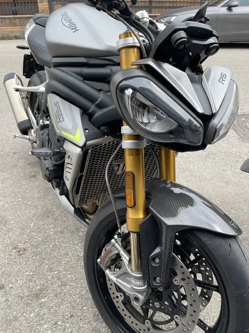 Triumph Speed Triple 1200 RS - 1