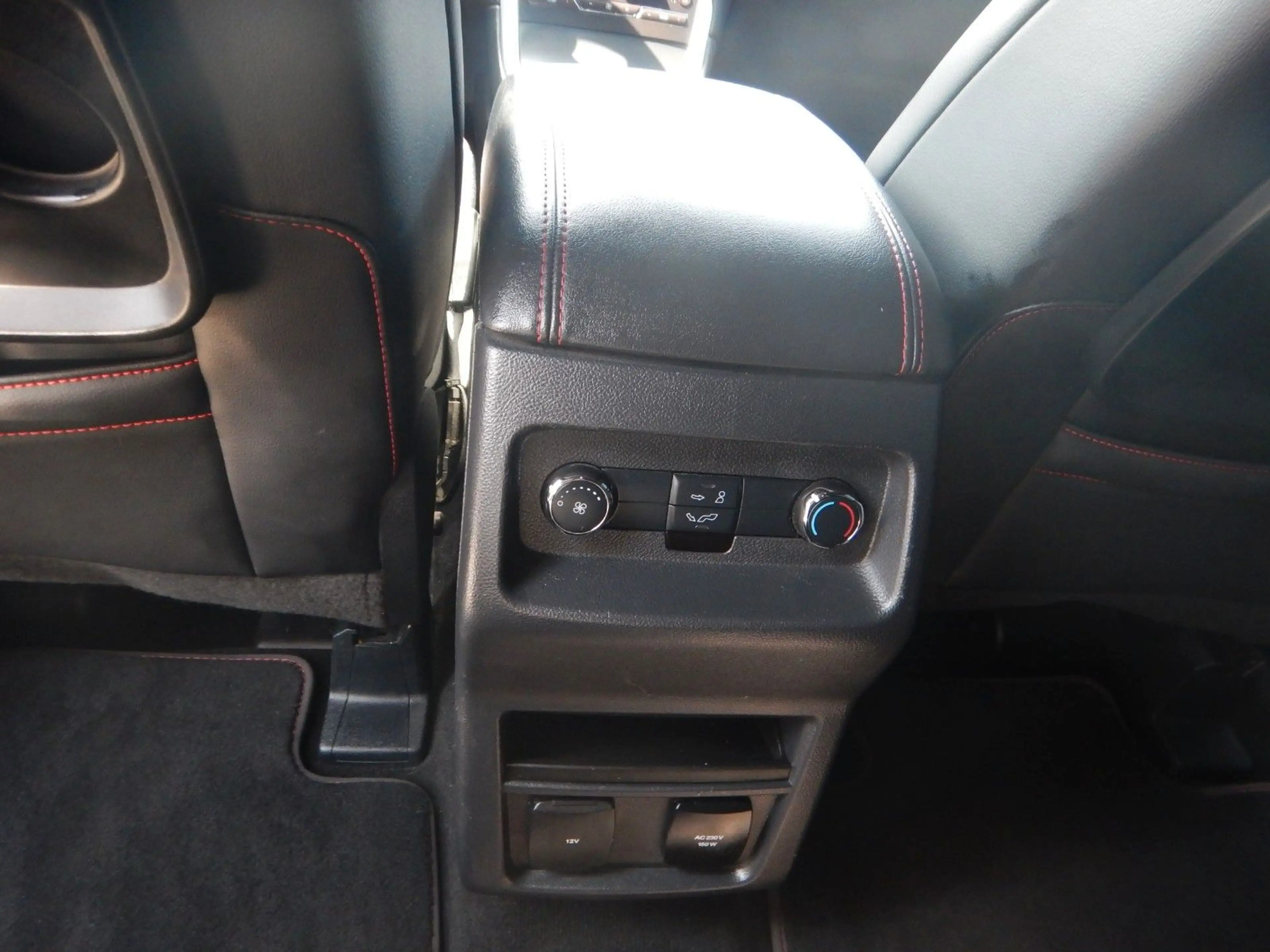 Ford S-Max S-MAX ST-Line Navi Kamera LED — photo 11