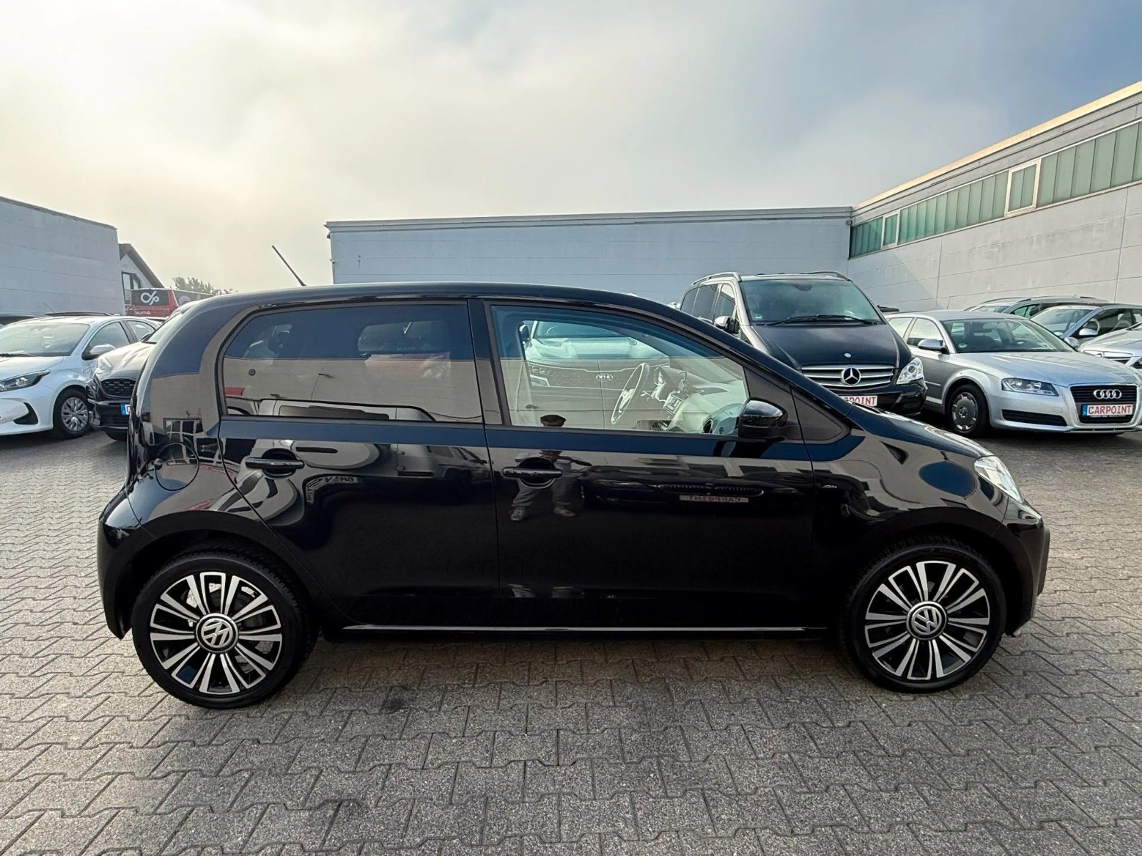 Volkswagen up! join 1.HAND/KLIMAAUTOMATIK/SHZ/PDC/90 PS — photo 4