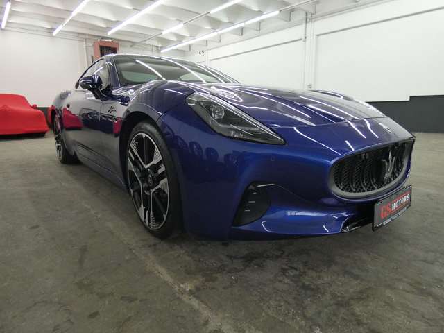 Imagine Maserati GranTurismo GranTurismo Folgore*CARBON*HEAD-UP*KEYLESS*360°