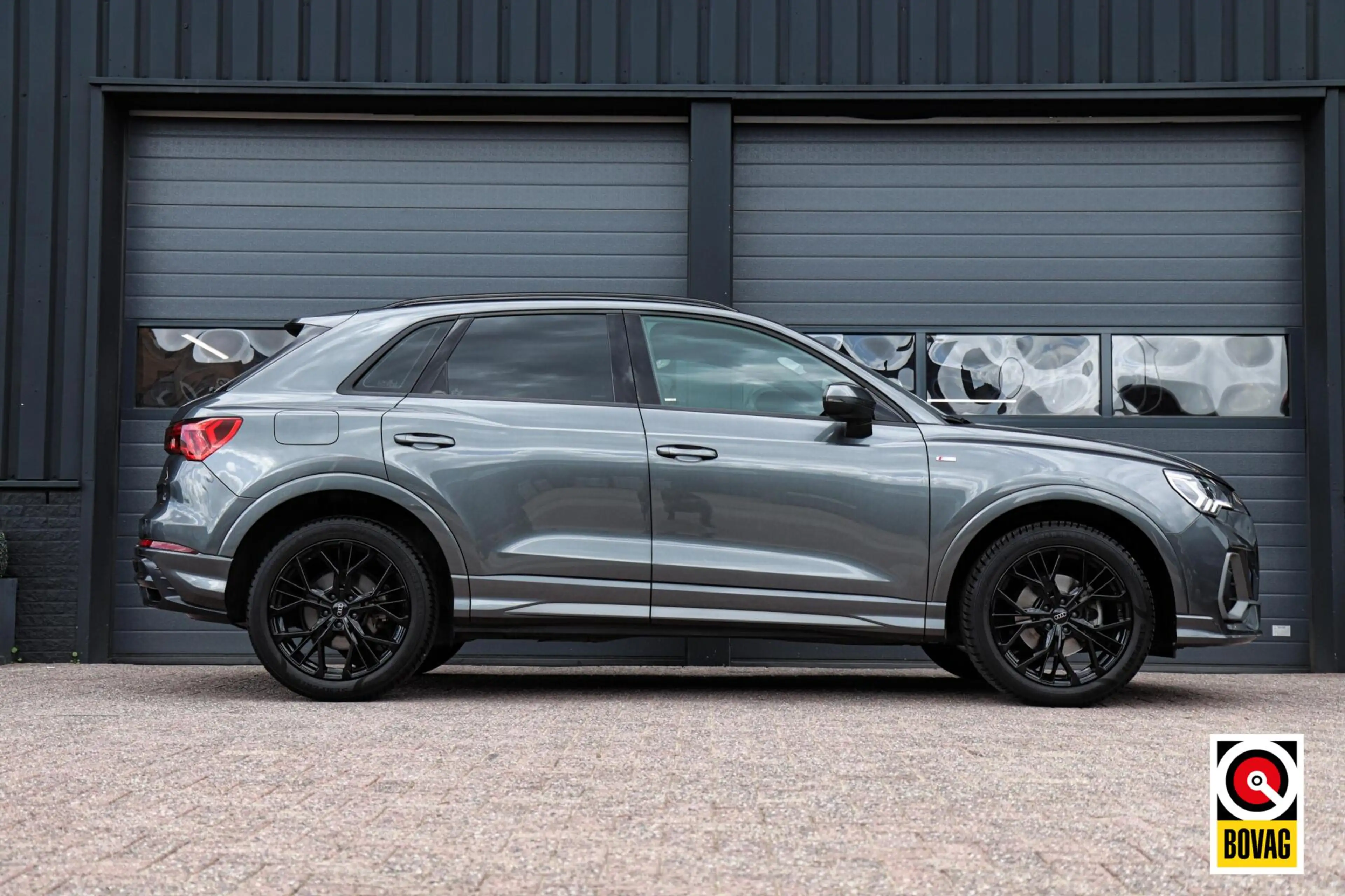 Audi Q3 35 TFSI 2x S-Line |LED|CRUISE|NAVI|PDC V+A|DODE-HO — photo 3