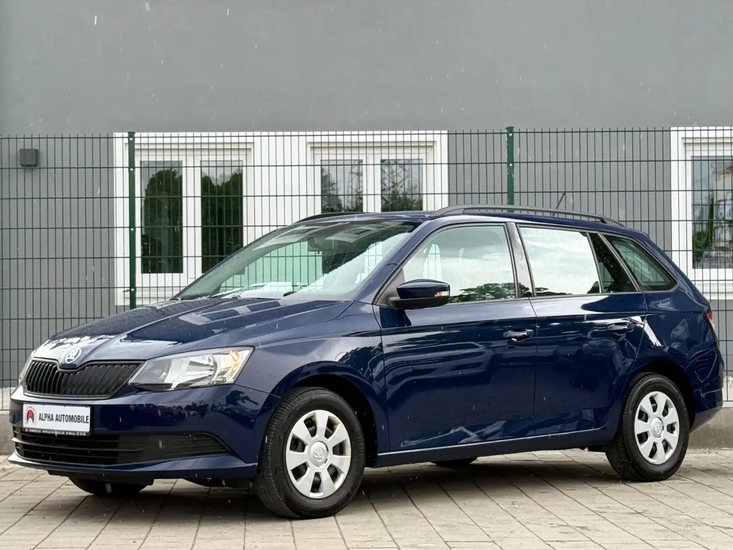 Skoda Fabia Combi Active Bleu - 1