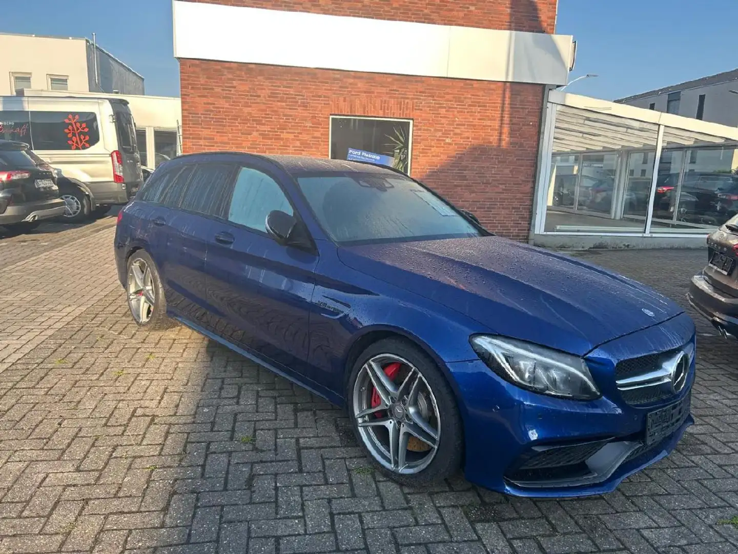 Mercedes-Benz C 63 AMG C 63 S T AMG Niebieski - 1