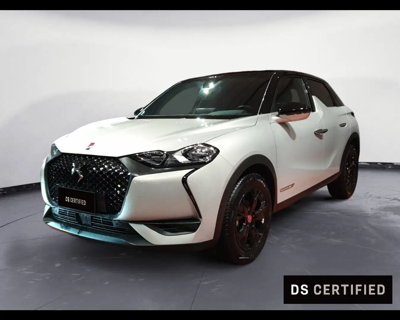 DS Automobiles DS 3 Crossback PureTech 130 aut. Performance Line Beige - 1