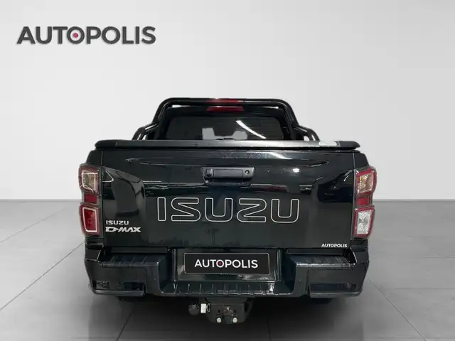 Isuzu D-Max view 15