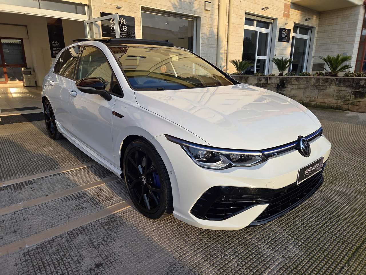 Volkswagen Golf R GOLF R 2.0 BENZINA 320 CV 2022