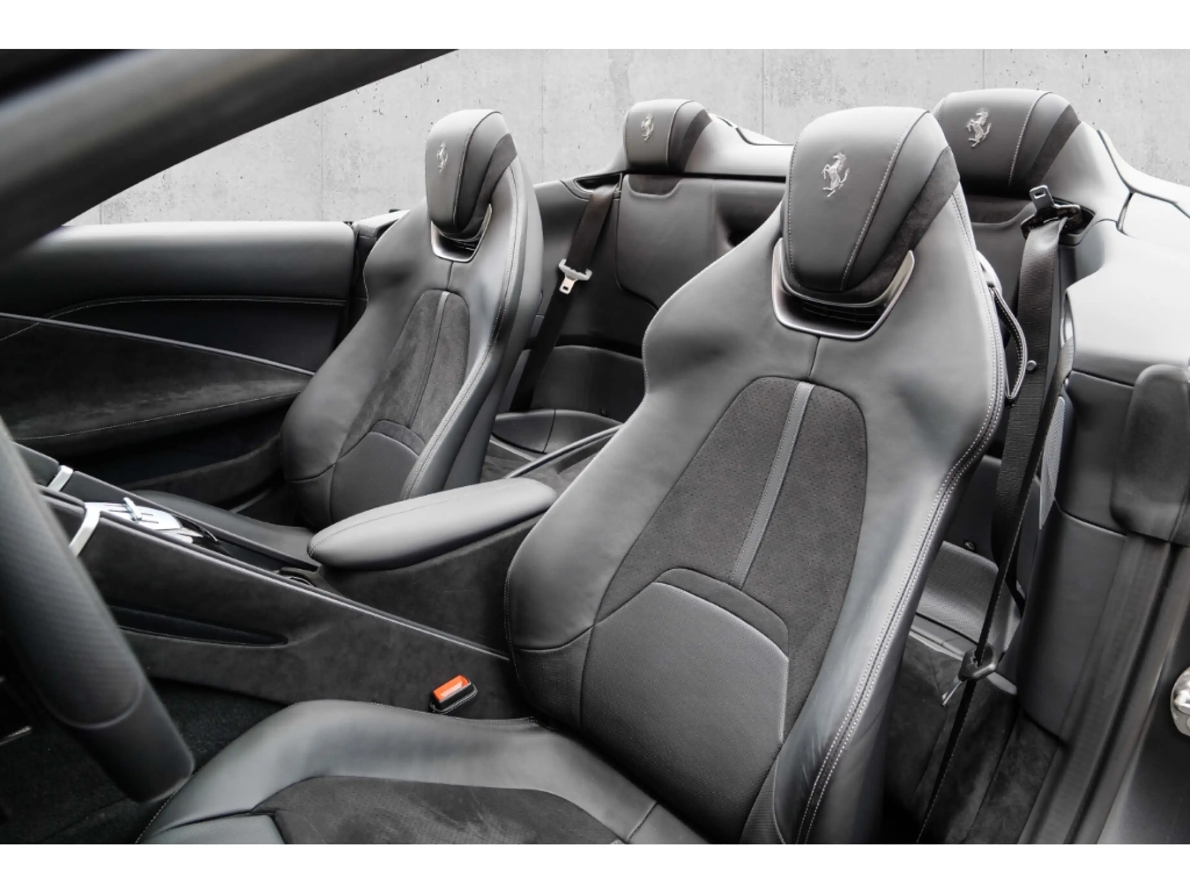 Ferrari Roma Spider *Full-PPF*Carbon+LED*MagneRide*JBL*1.Hd.* — photo 15