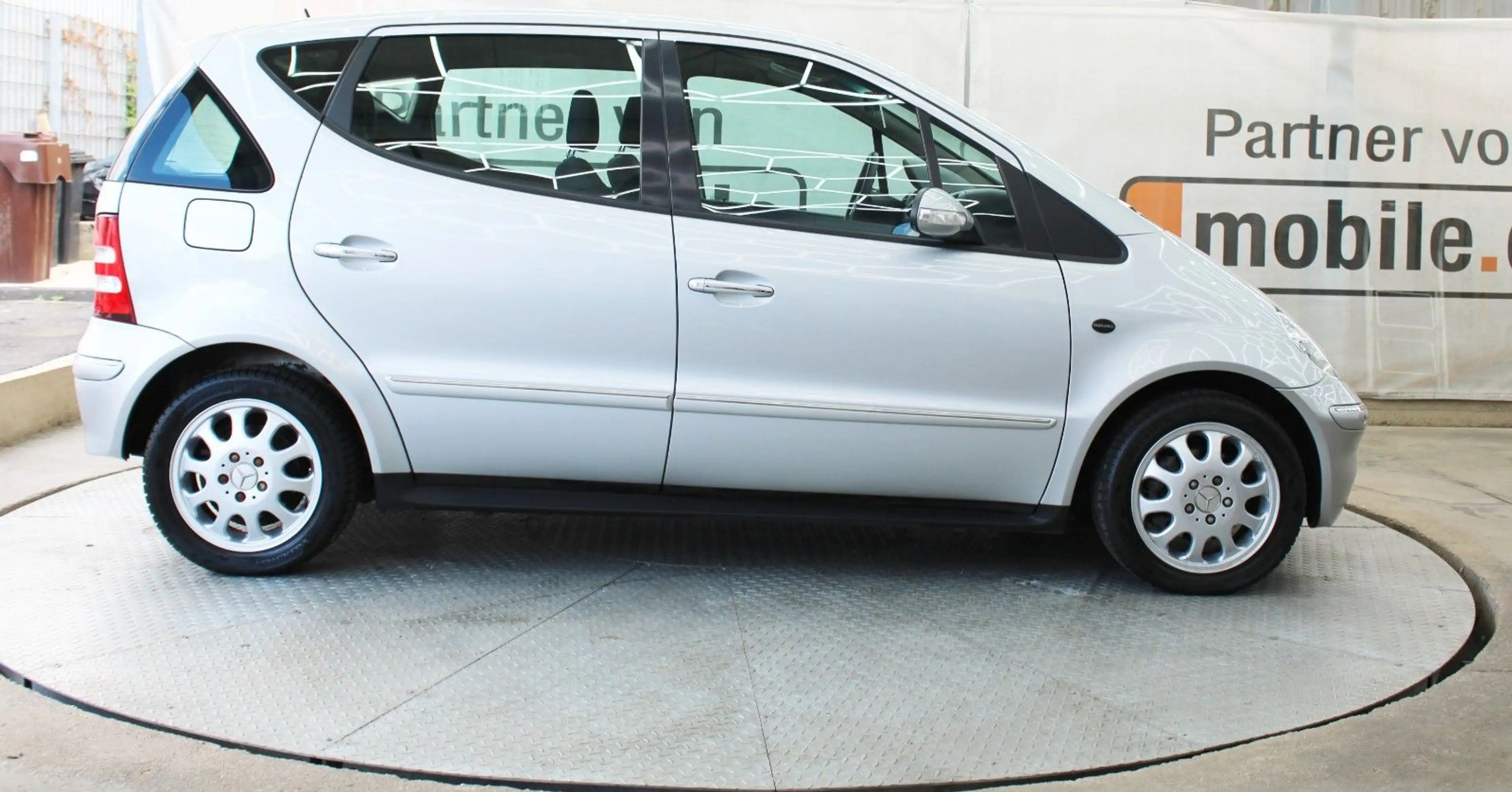 Mercedes-Benz A 160 Lang *Tüv&Inspektion Neu* *Automatik* — photo 13