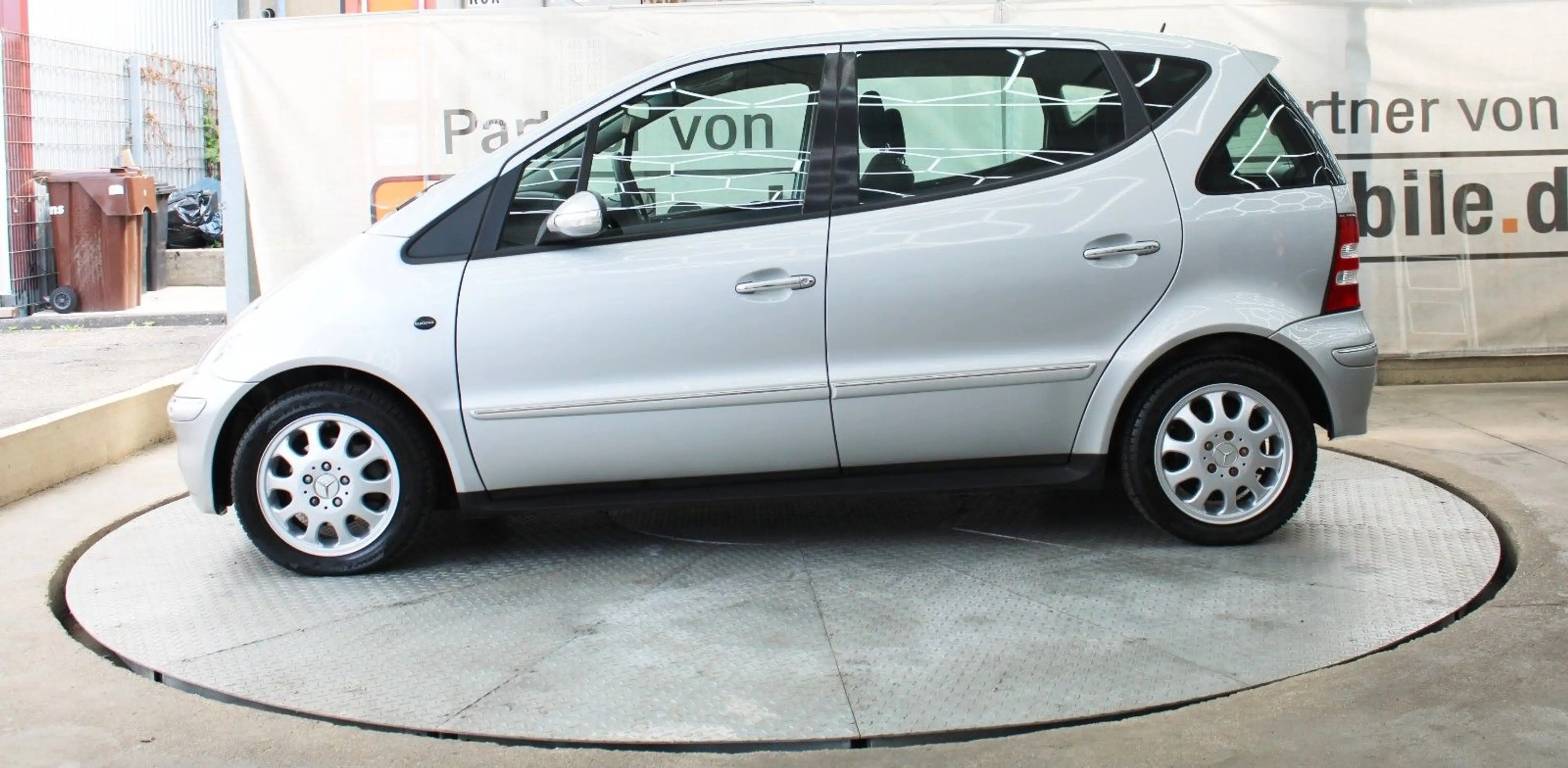 Mercedes-Benz A 160 Lang *Tüv&Inspektion Neu* *Automatik* — photo 3