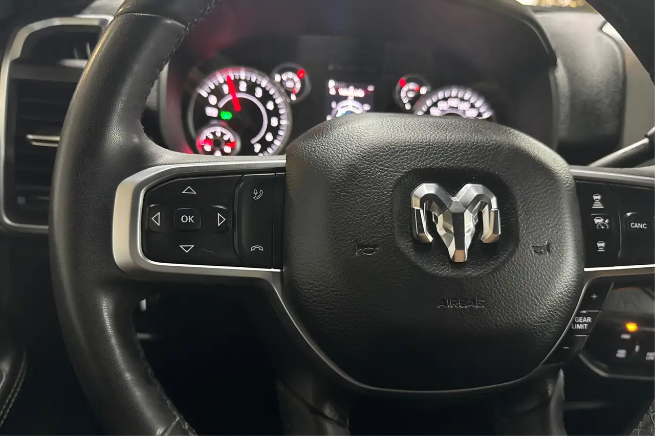 RAM 2500 снимка RAM 2500