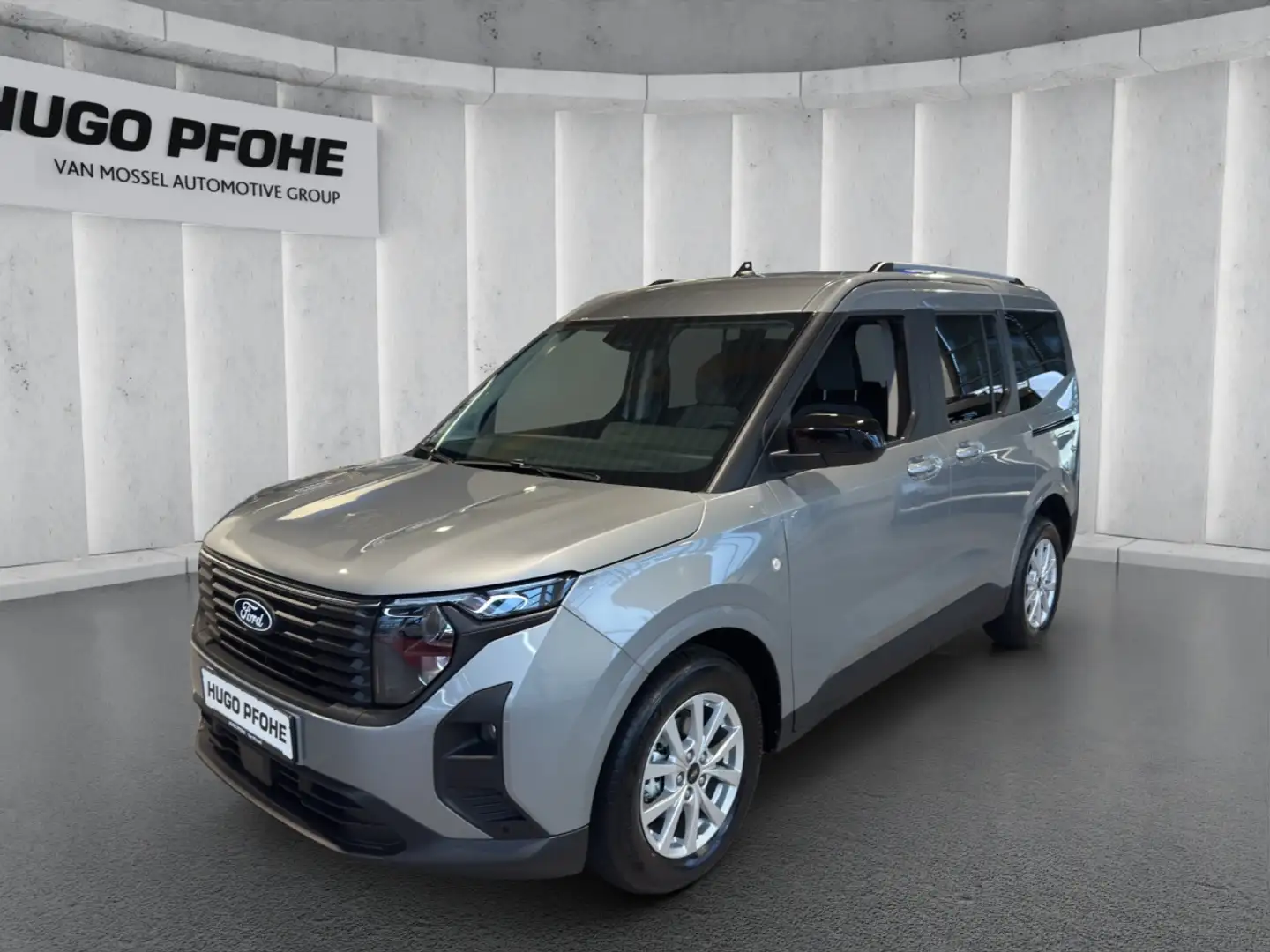 Ford Tourneo Courier Titanium 1.0 EcoBoost 92 kW Autom. 5-türig Silber - 1
