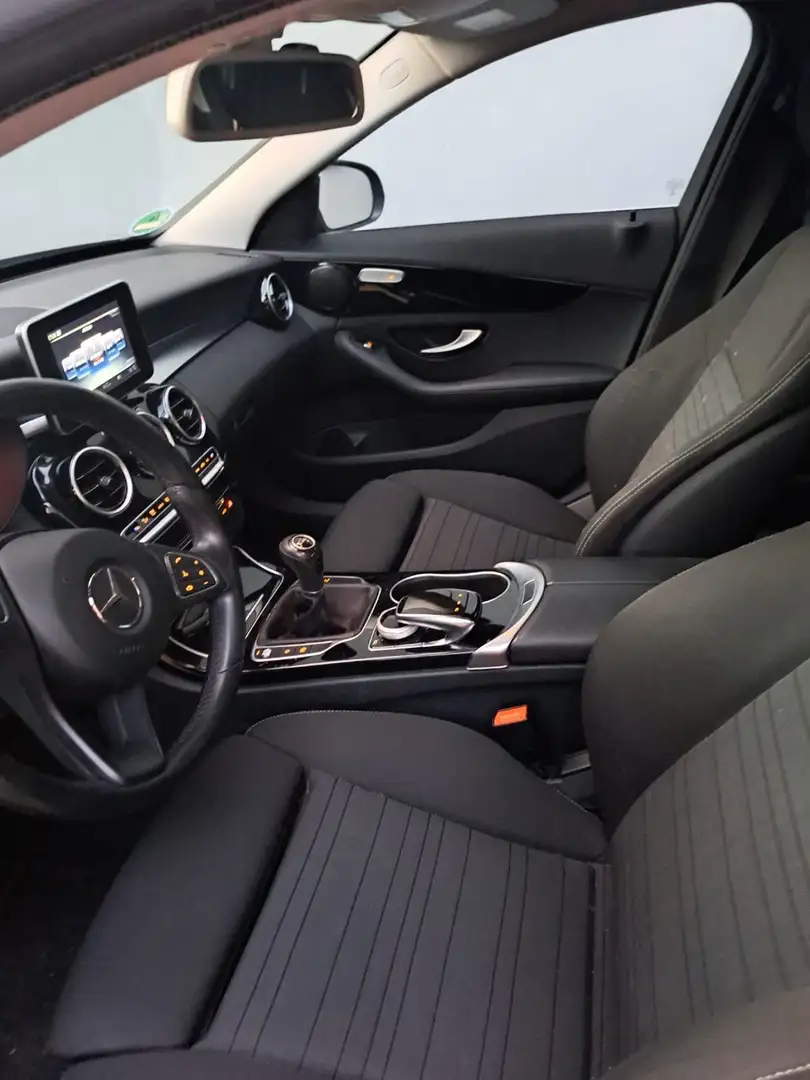 Mercedes-Benz 220 C220d Avantgarde Negru - 2