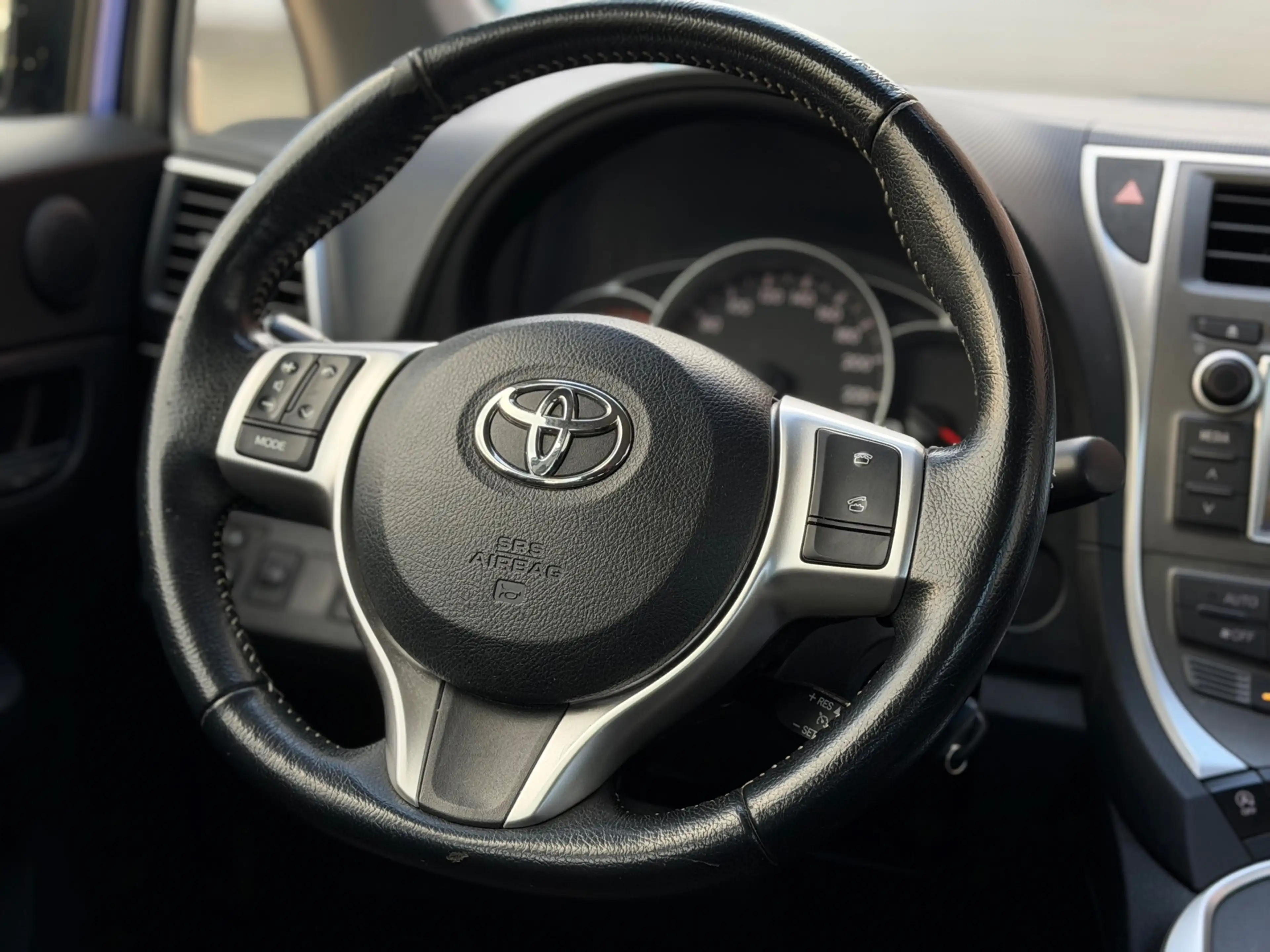 Toyota Verso-S 1.3 VVT-i Aspiration | Nap | Automaat | Clima — photo 12