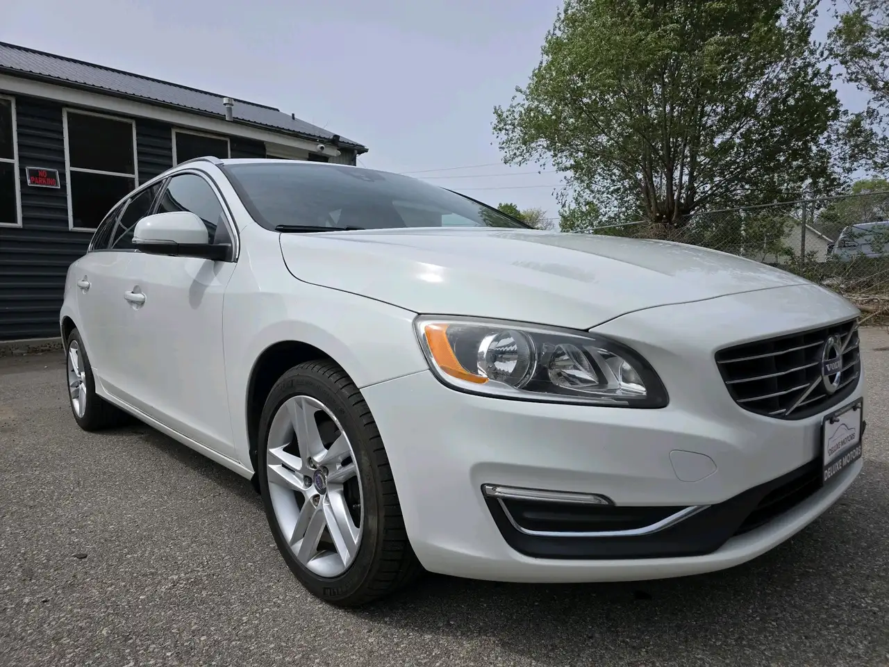 Volvo V60 снимка Volvo V60